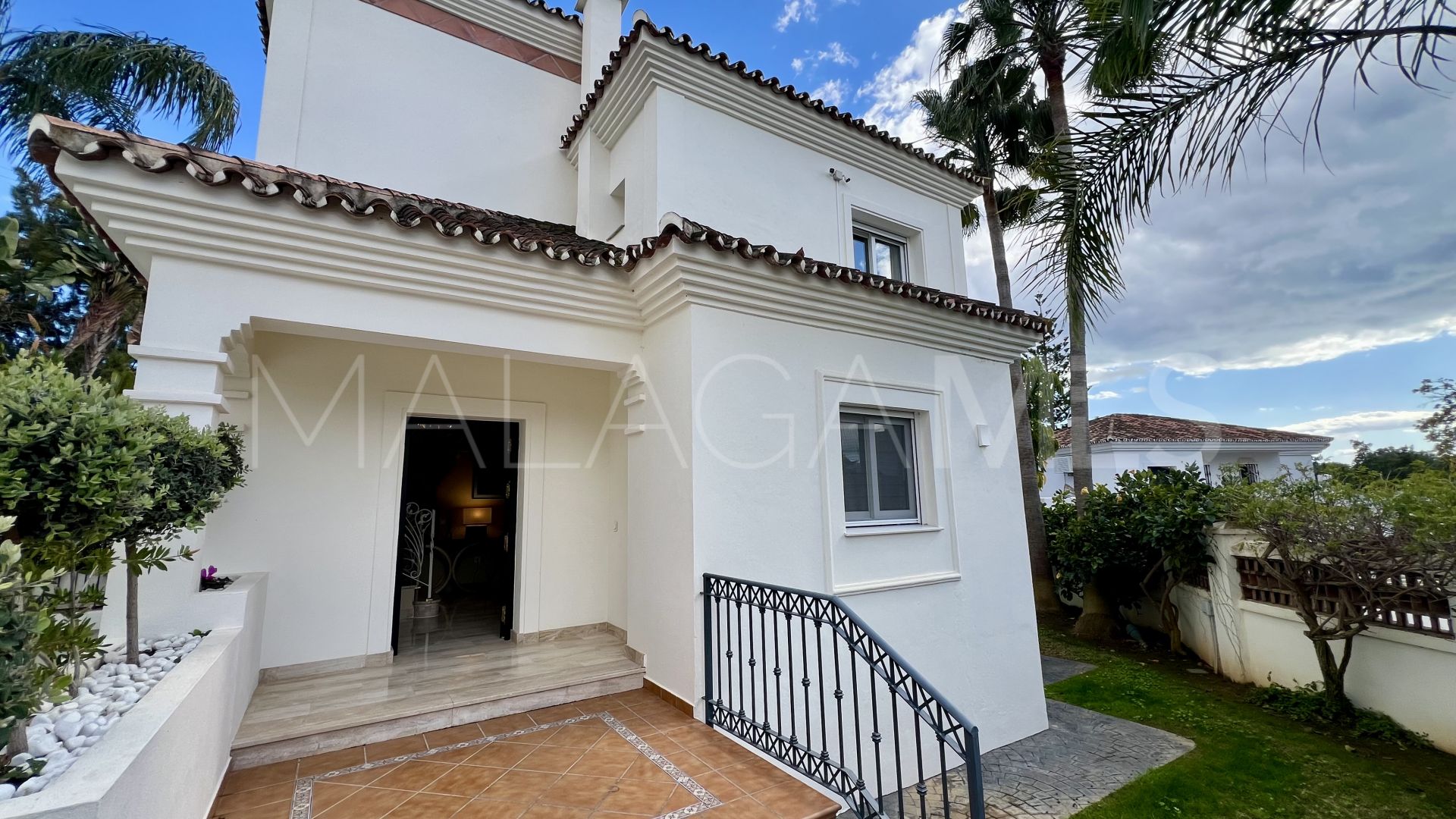Villa for sale in Guadalmina Alta de 4 bedrooms