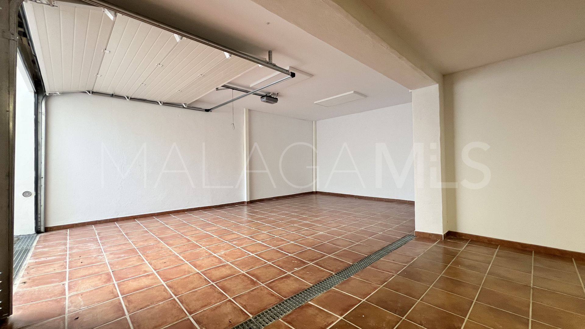 Villa for sale in Guadalmina Alta de 4 bedrooms