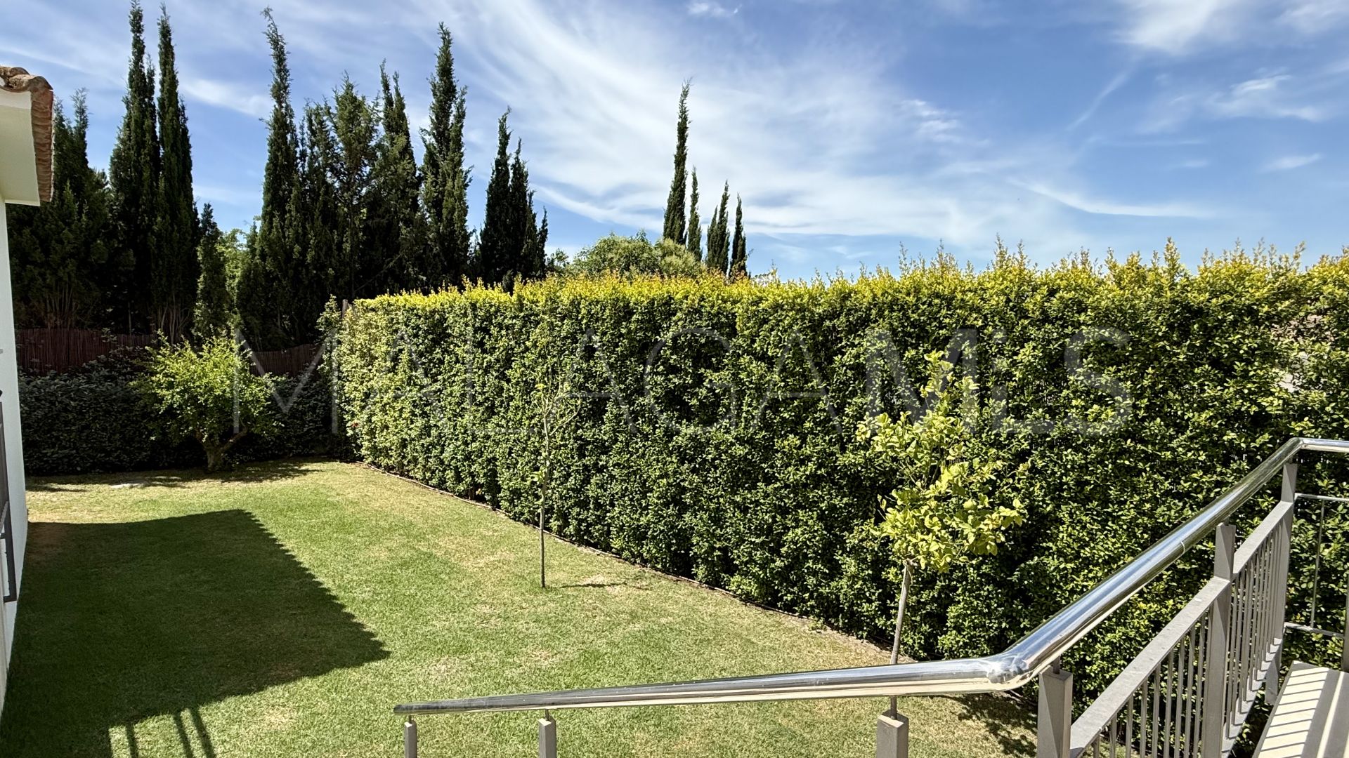 Villa for sale in Guadalmina Alta