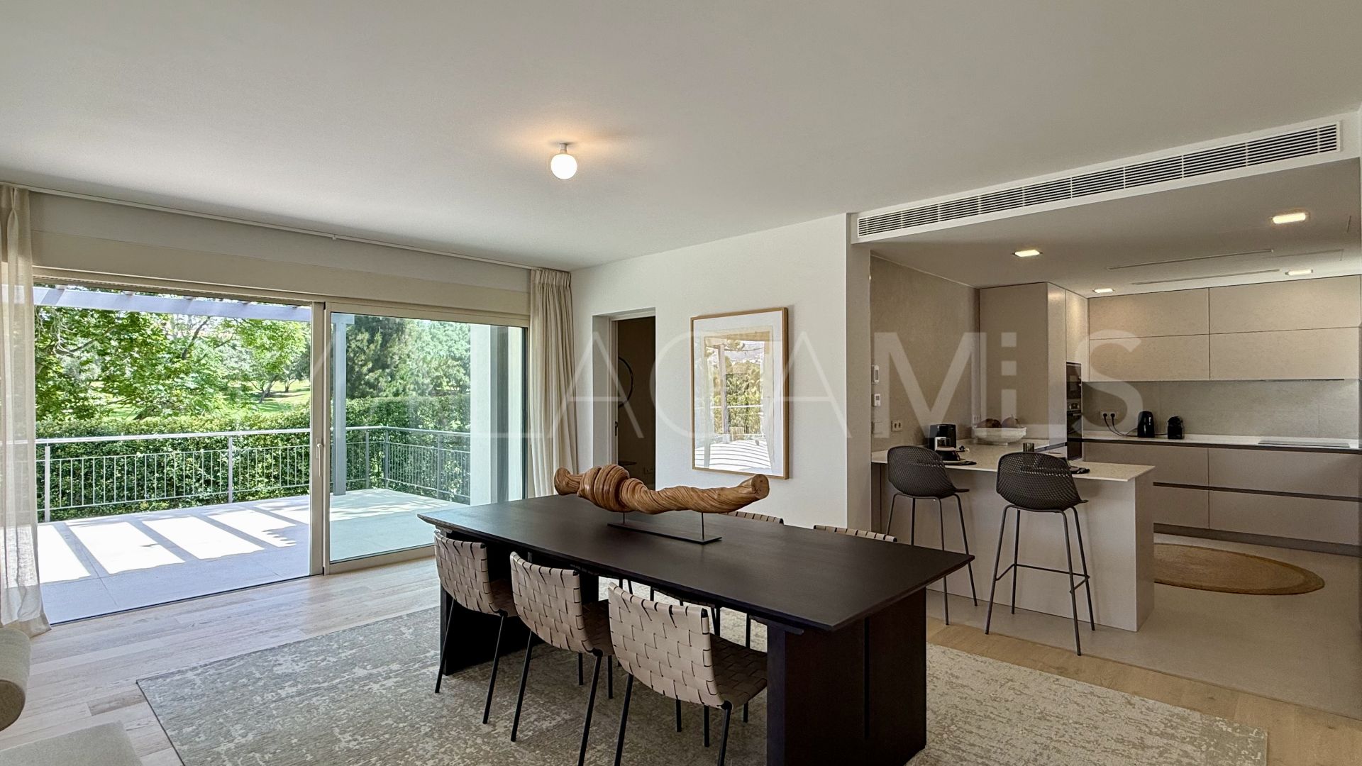 Villa for sale in Guadalmina Alta