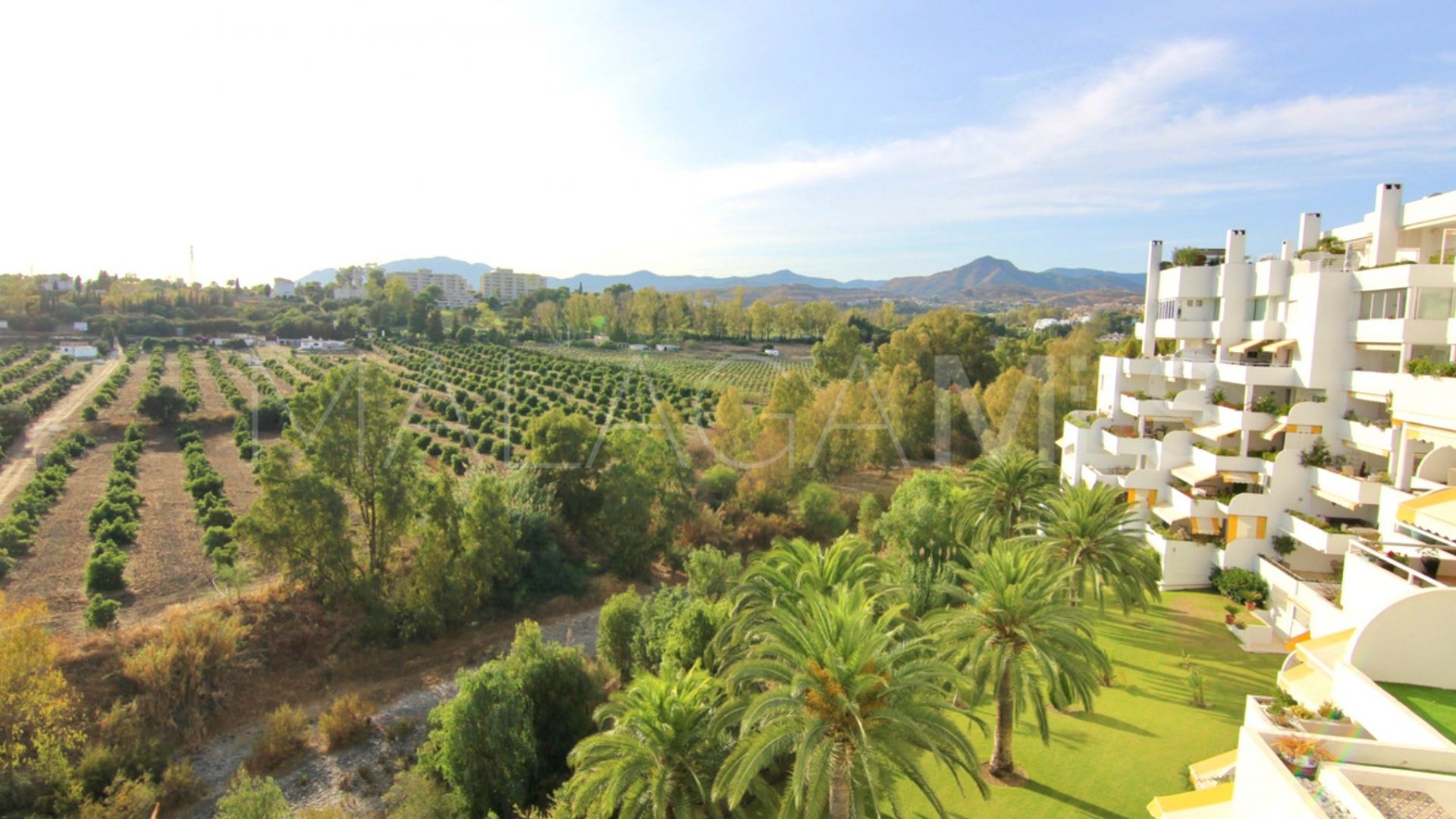 Lägenhet for sale in Guadalmina Alta