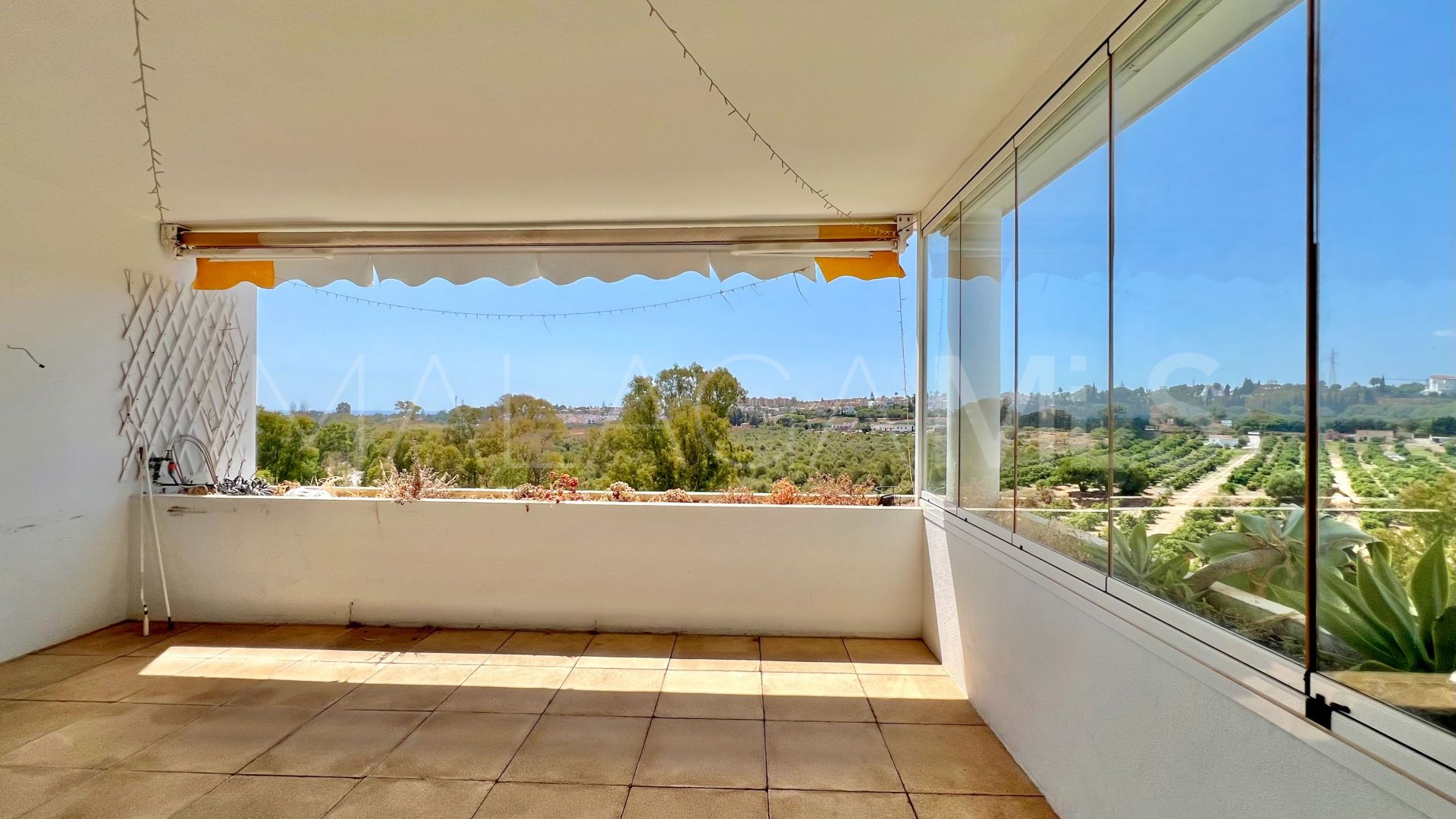 For sale apartment with 3 bedrooms in Guadalmina Alta