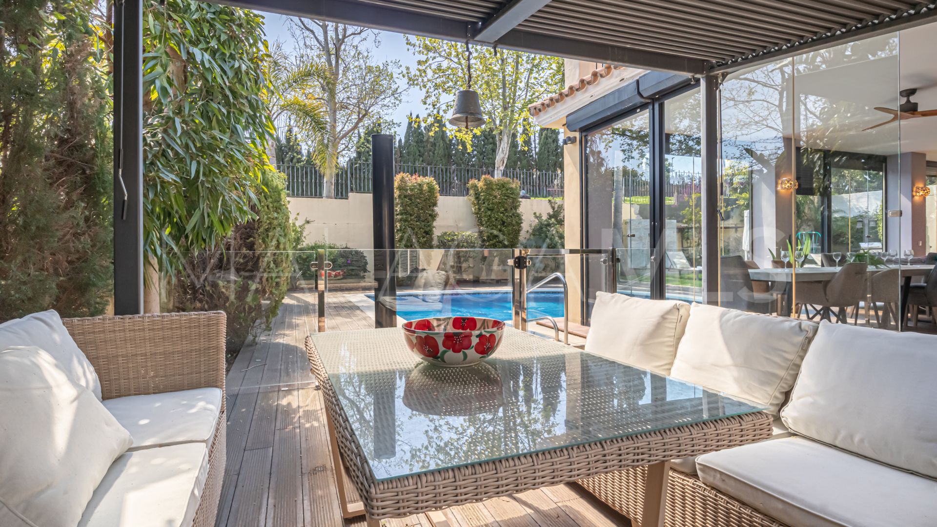 Villa for sale in Guadalmina Alta