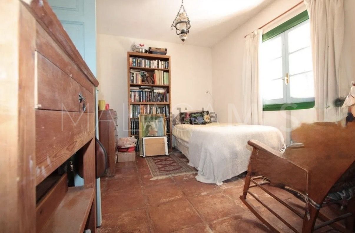 Villa for sale in Puerto del Almendro