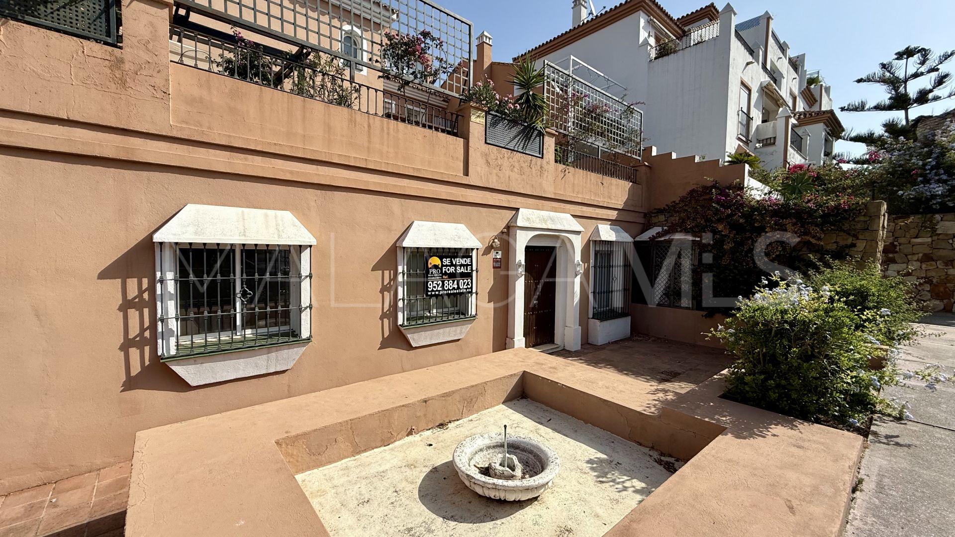 Buy Guadalmina Alta commercial premises