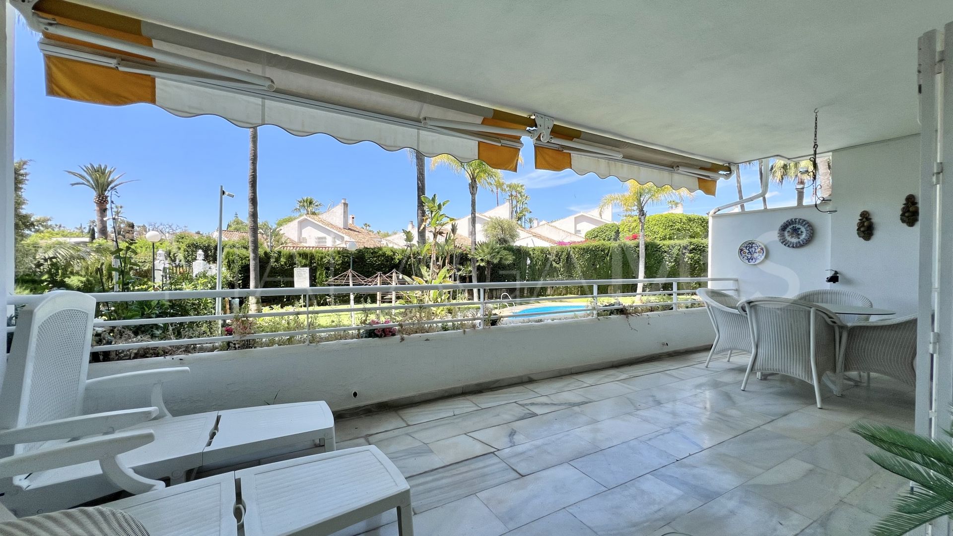 Guadalmina Baja, apartamento planta baja for sale de 2 bedrooms