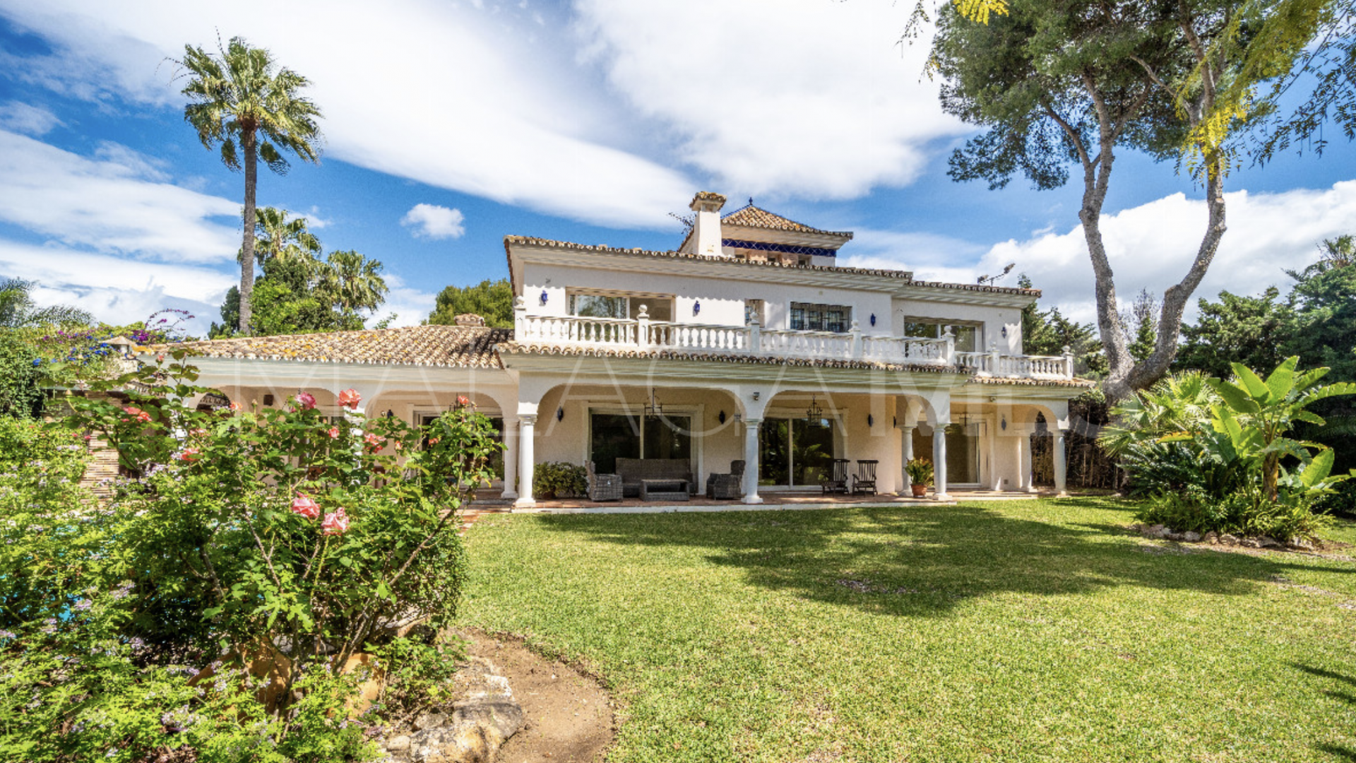 Villa for sale in Paraiso Barronal