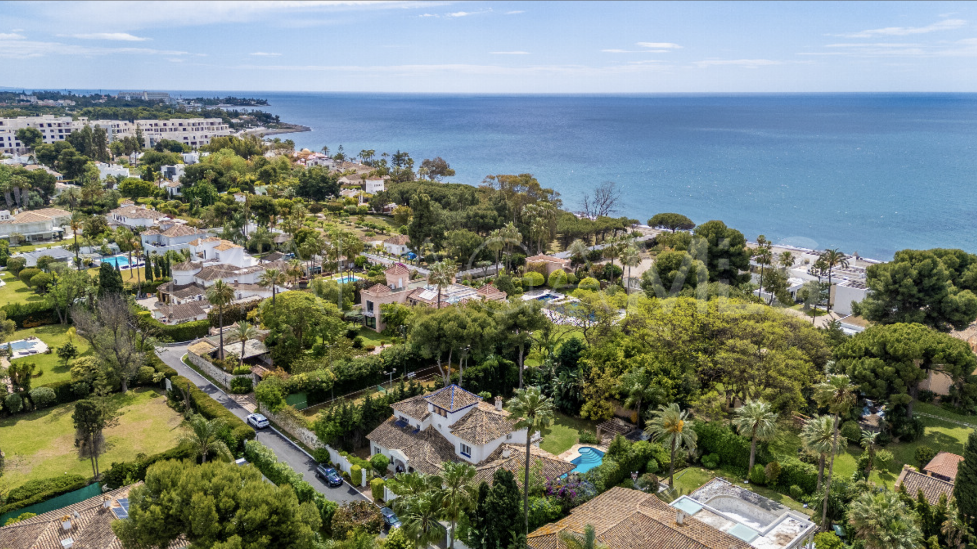 Villa for sale in Paraiso Barronal