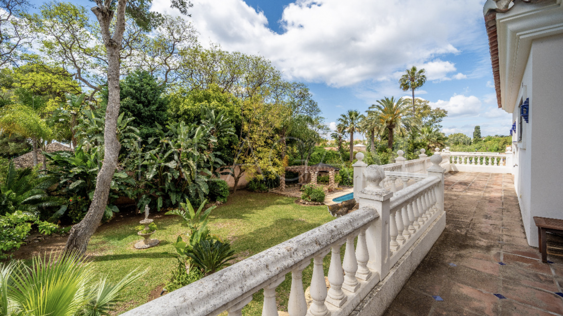 Villa for sale in Paraiso Barronal