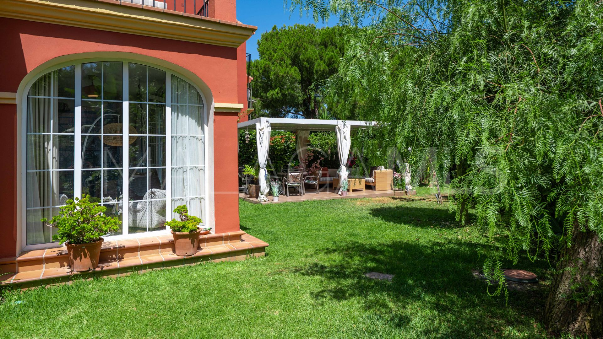 Maison de ville for sale in Guadalmina Alta