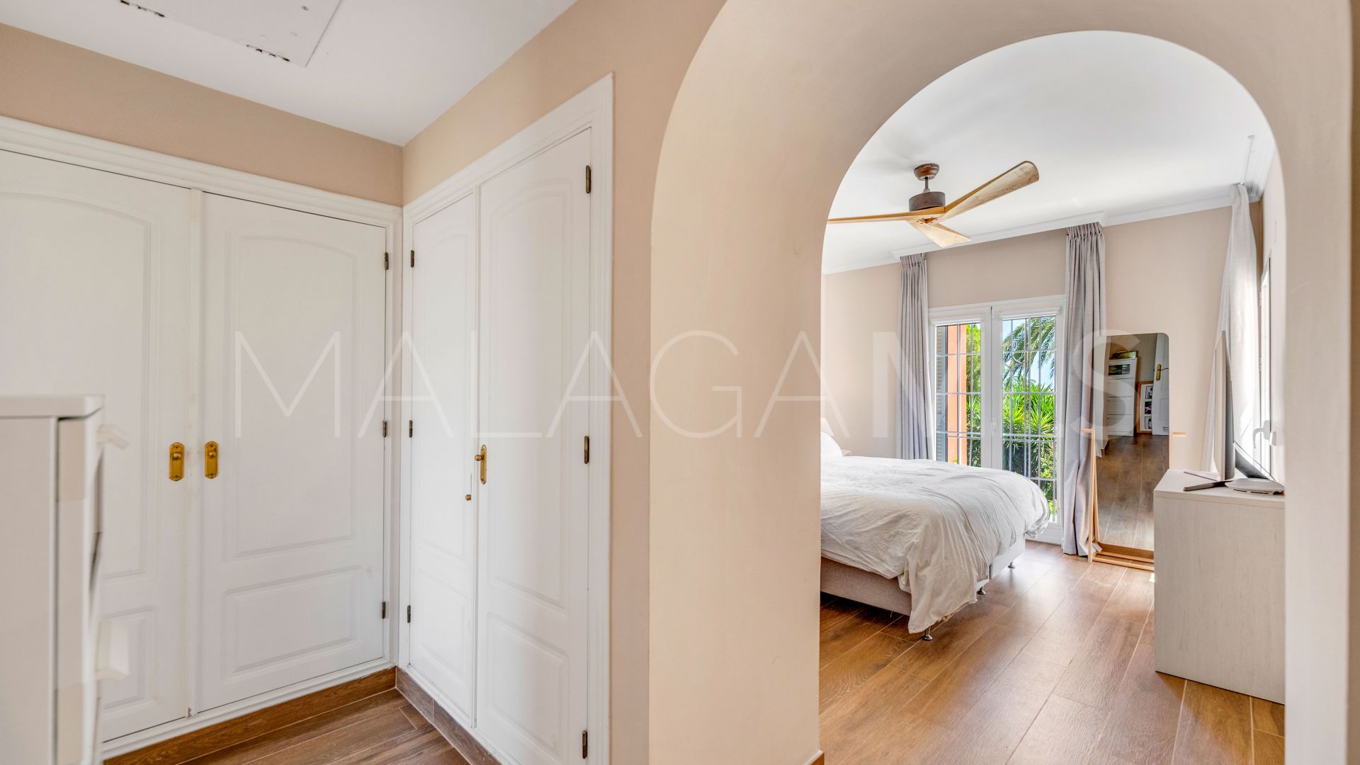 Maison de ville for sale in Guadalmina Alta