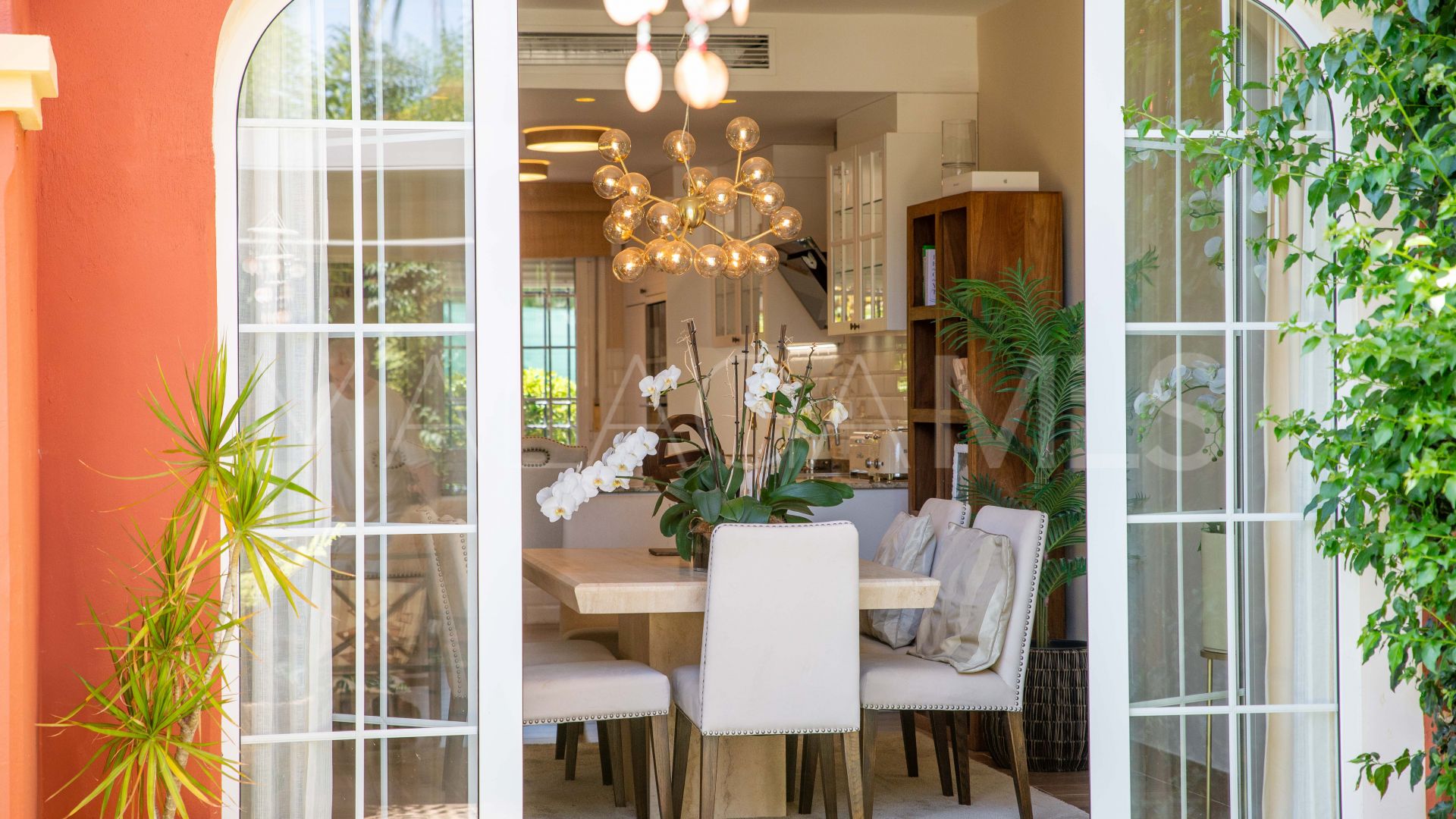 Maison de ville for sale in Guadalmina Alta