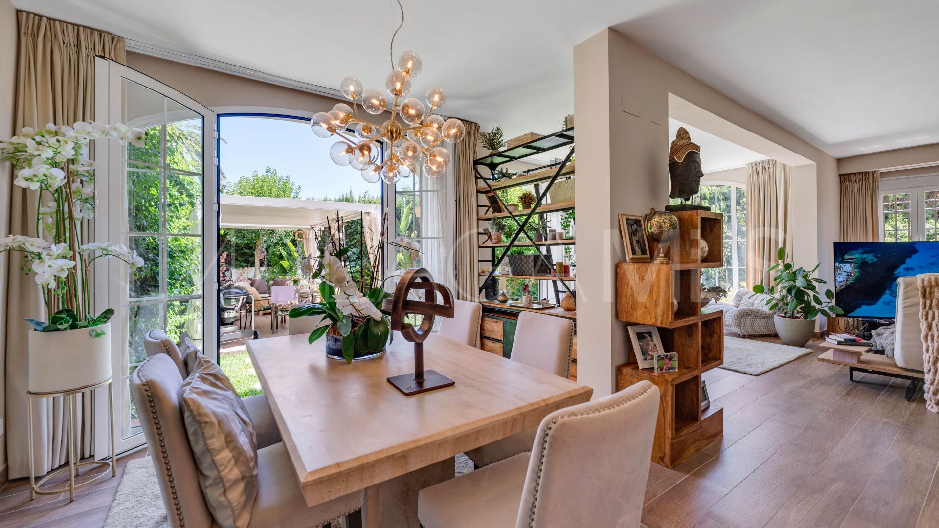 Maison de ville for sale in Guadalmina Alta