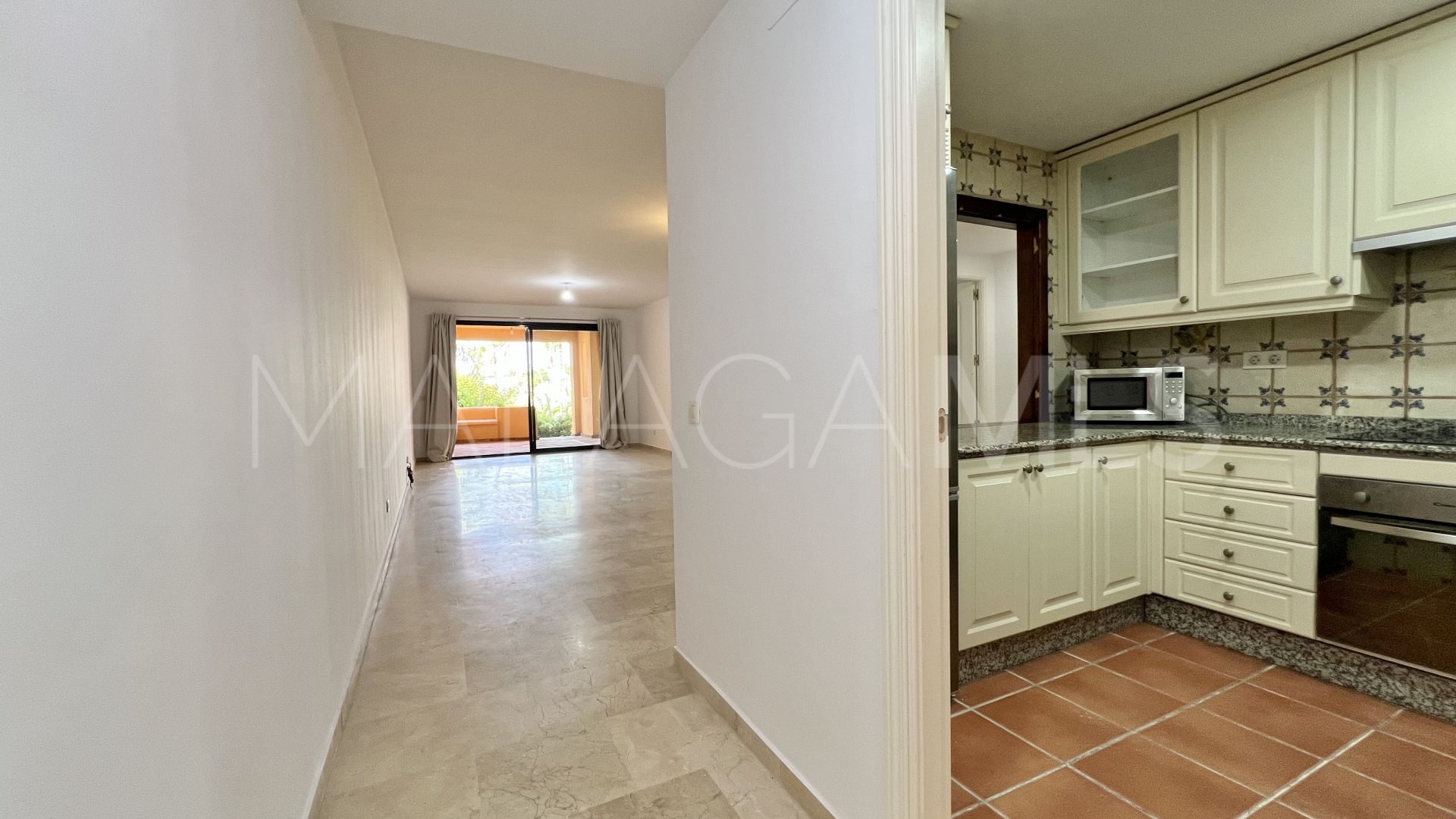 Ground floor apartment with 2 bedrooms for sale in El Campanario