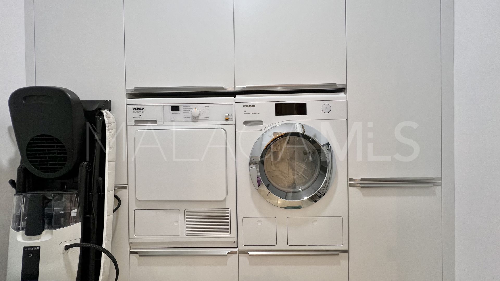 Apartamento with 4 bedrooms for sale in Guadalmina Baja