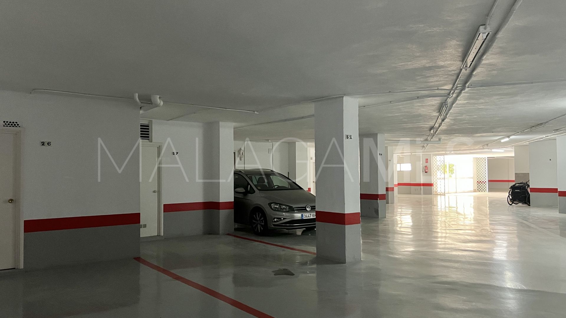 Apartamento with 4 bedrooms for sale in Guadalmina Baja