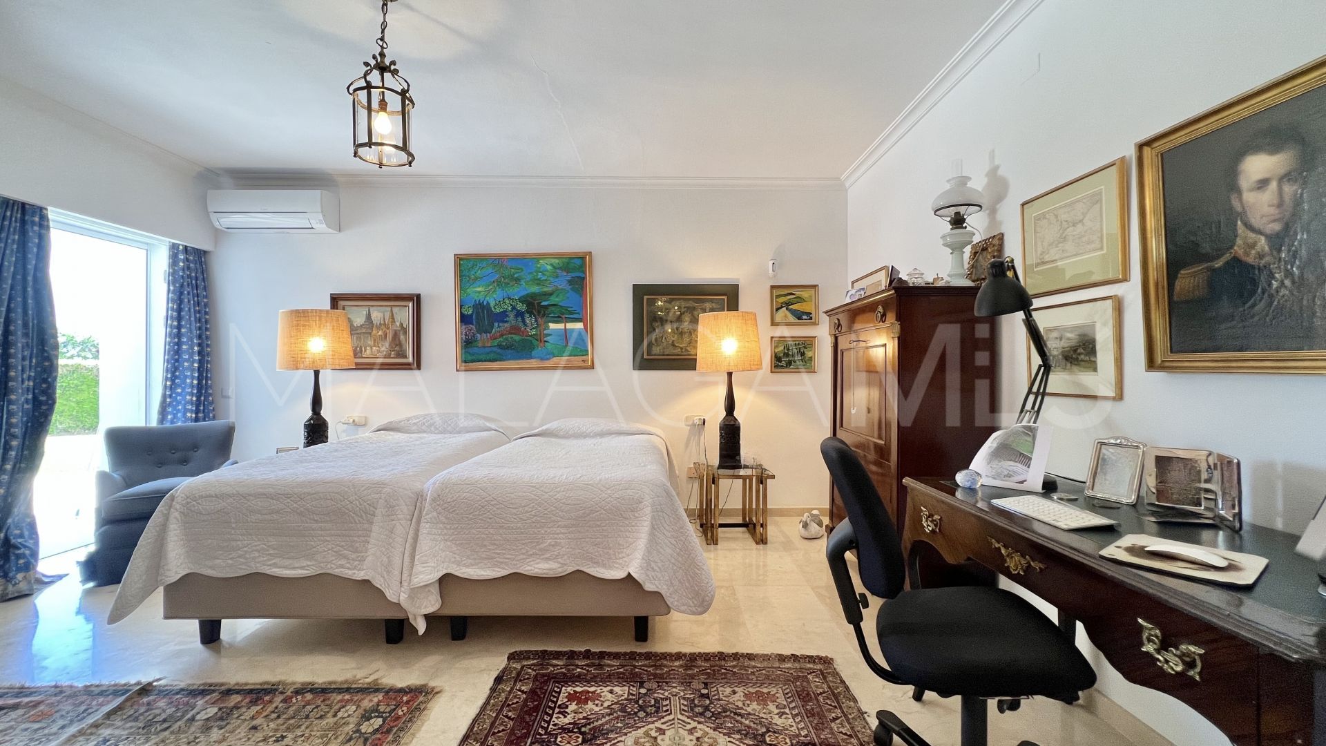 Apartamento with 4 bedrooms for sale in Guadalmina Baja
