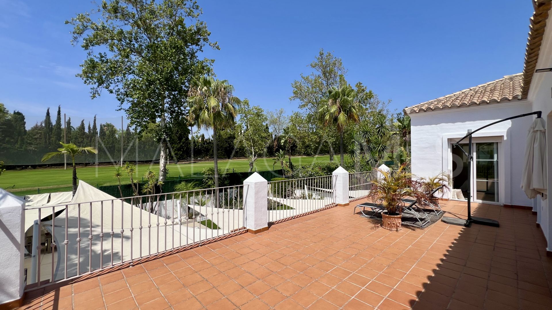 Villa for sale in Guadalmina Alta