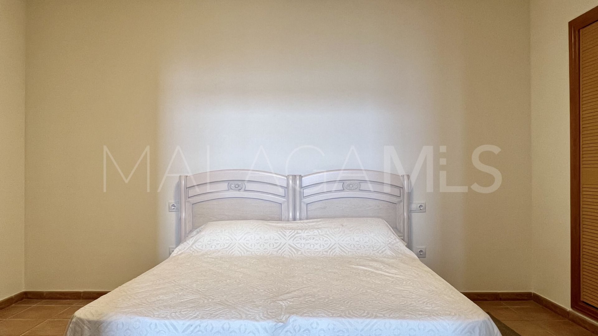 Villa for sale in Guadalmina Alta