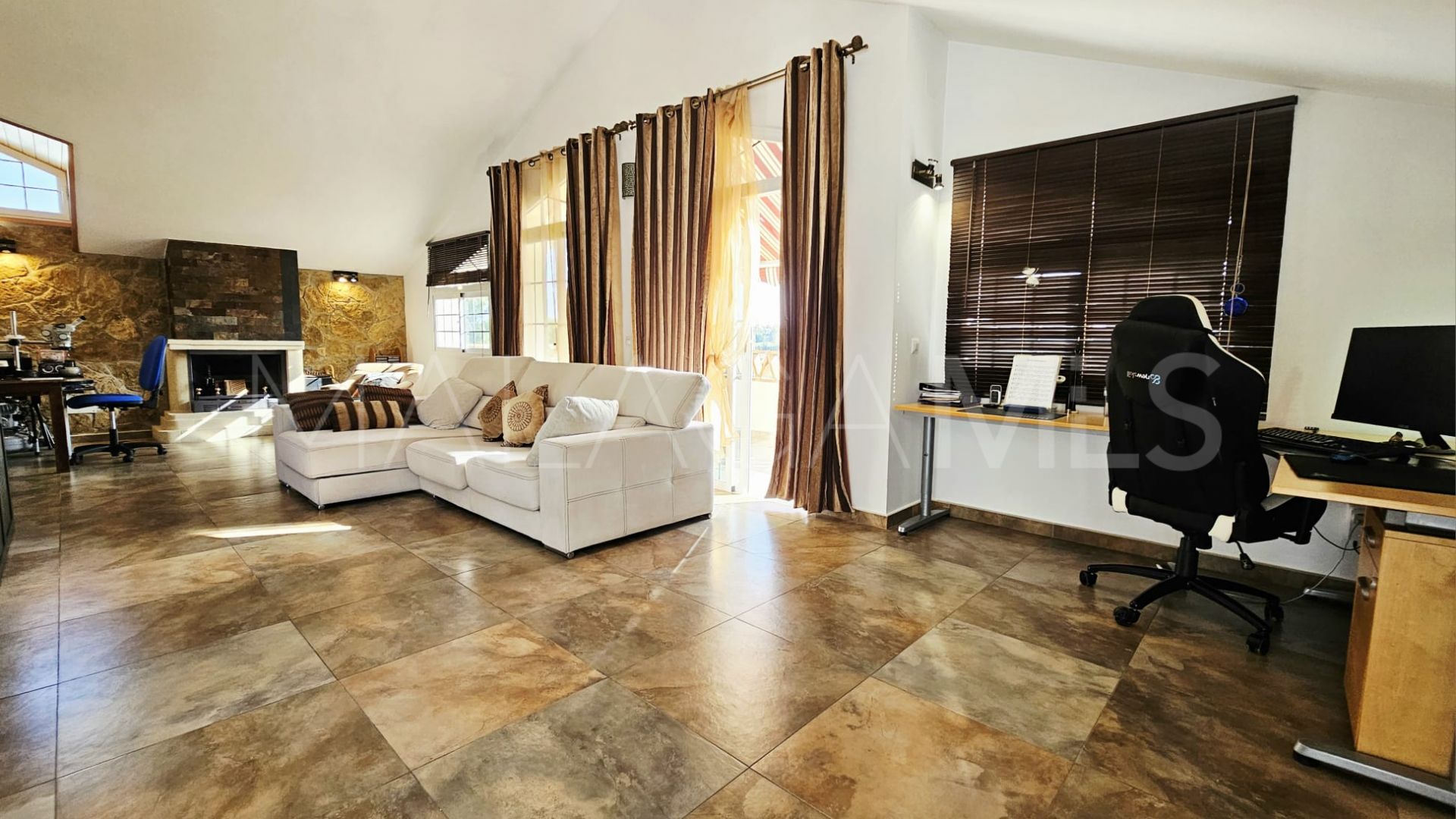Villa for sale in Guadalmina Alta