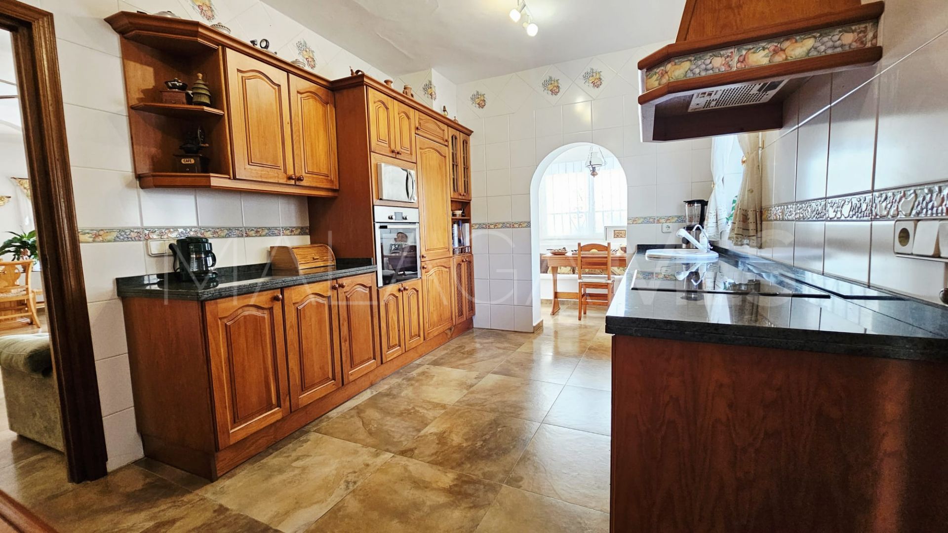 Villa for sale in Guadalmina Alta