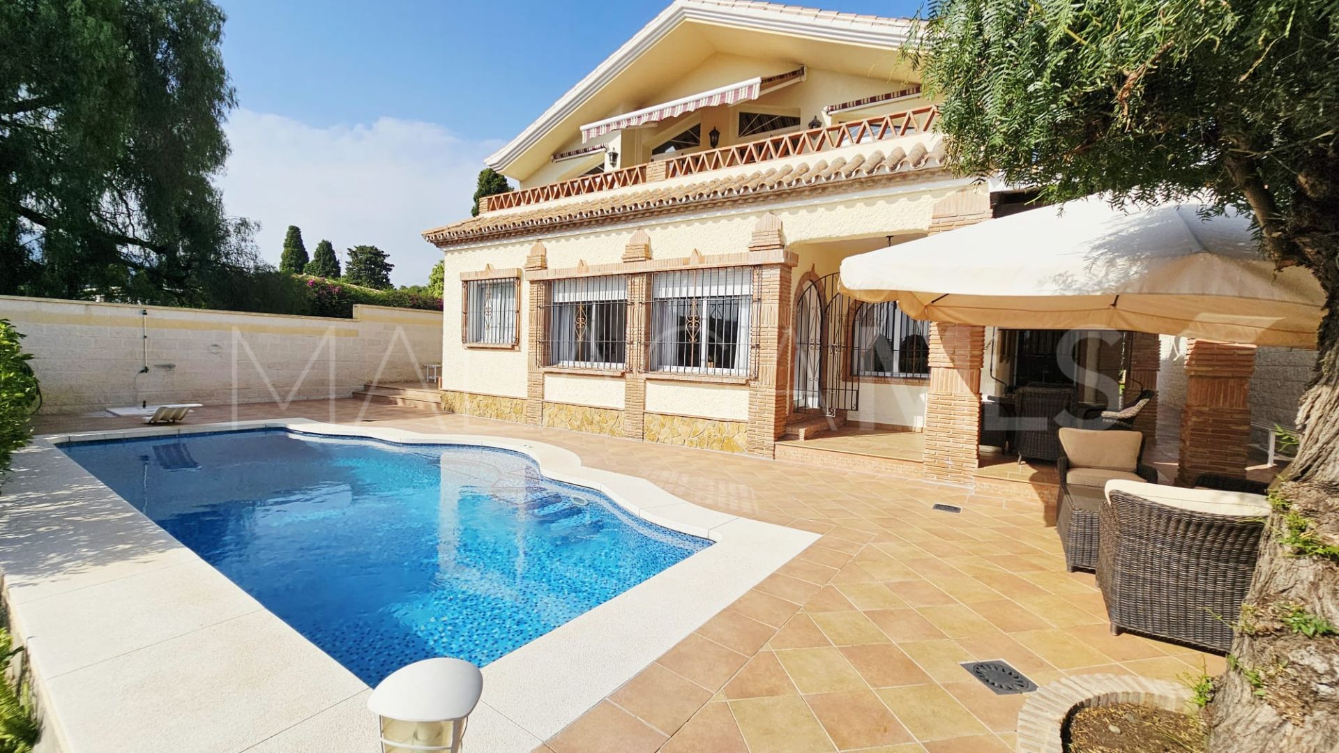 Villa for sale in Guadalmina Alta
