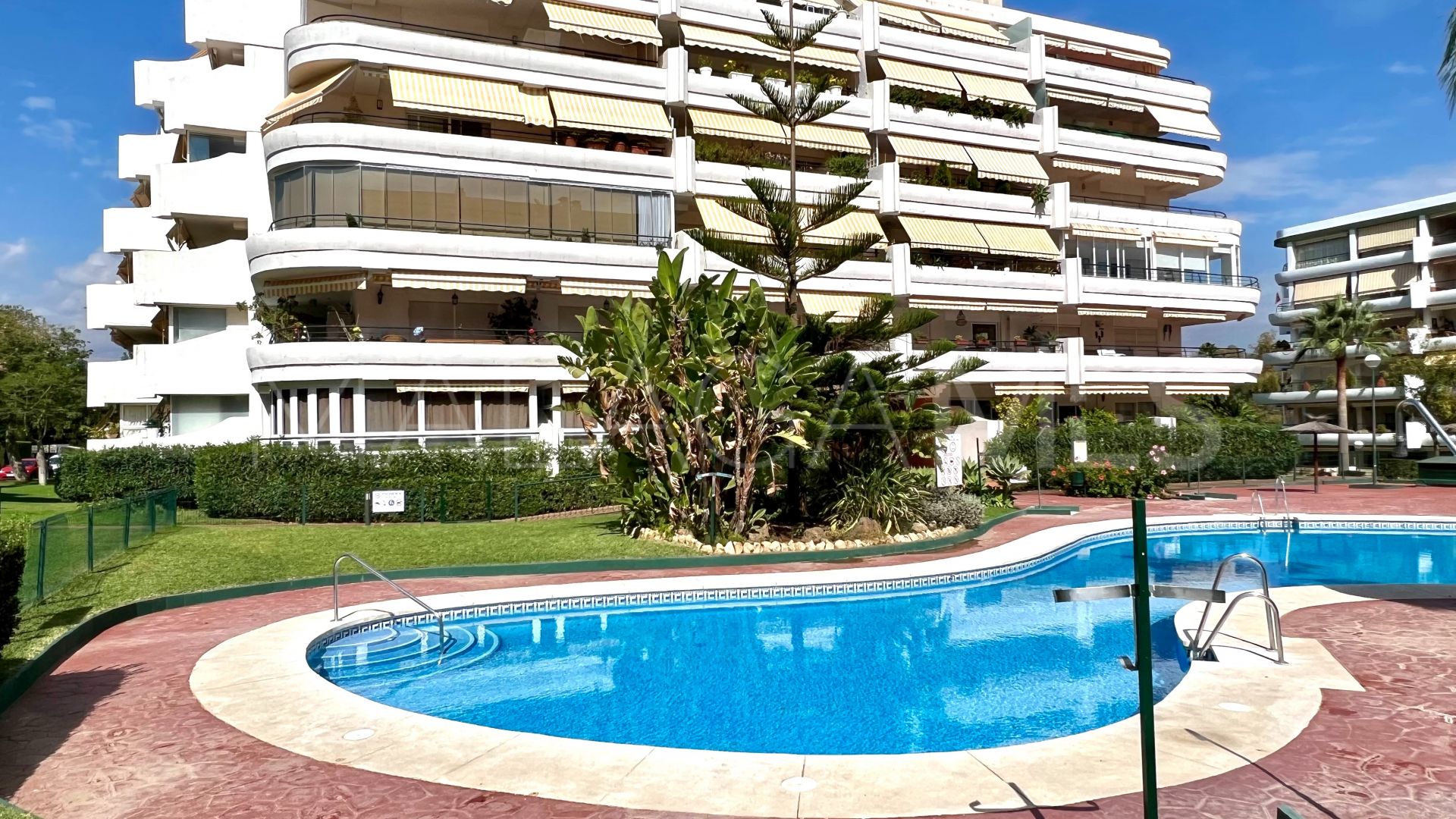 Campos de Guadalmina 4 bedrooms duplex penthouse for sale