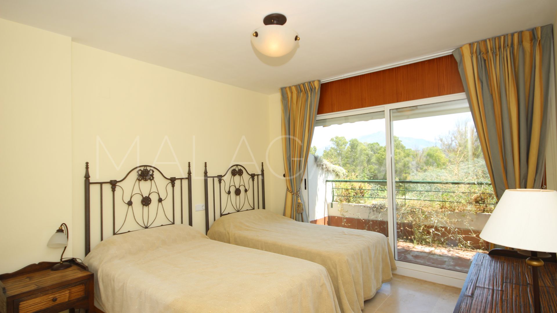 Campos de Guadalmina 4 bedrooms duplex penthouse for sale