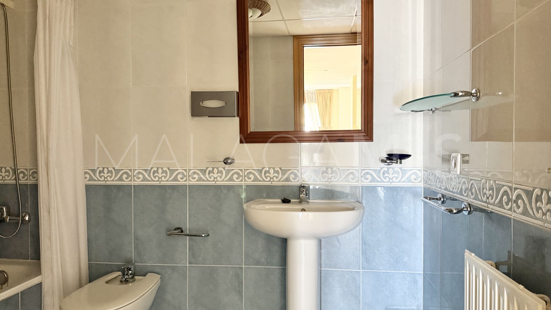 Zweistöckiges penthouse for sale in Campos de Guadalmina