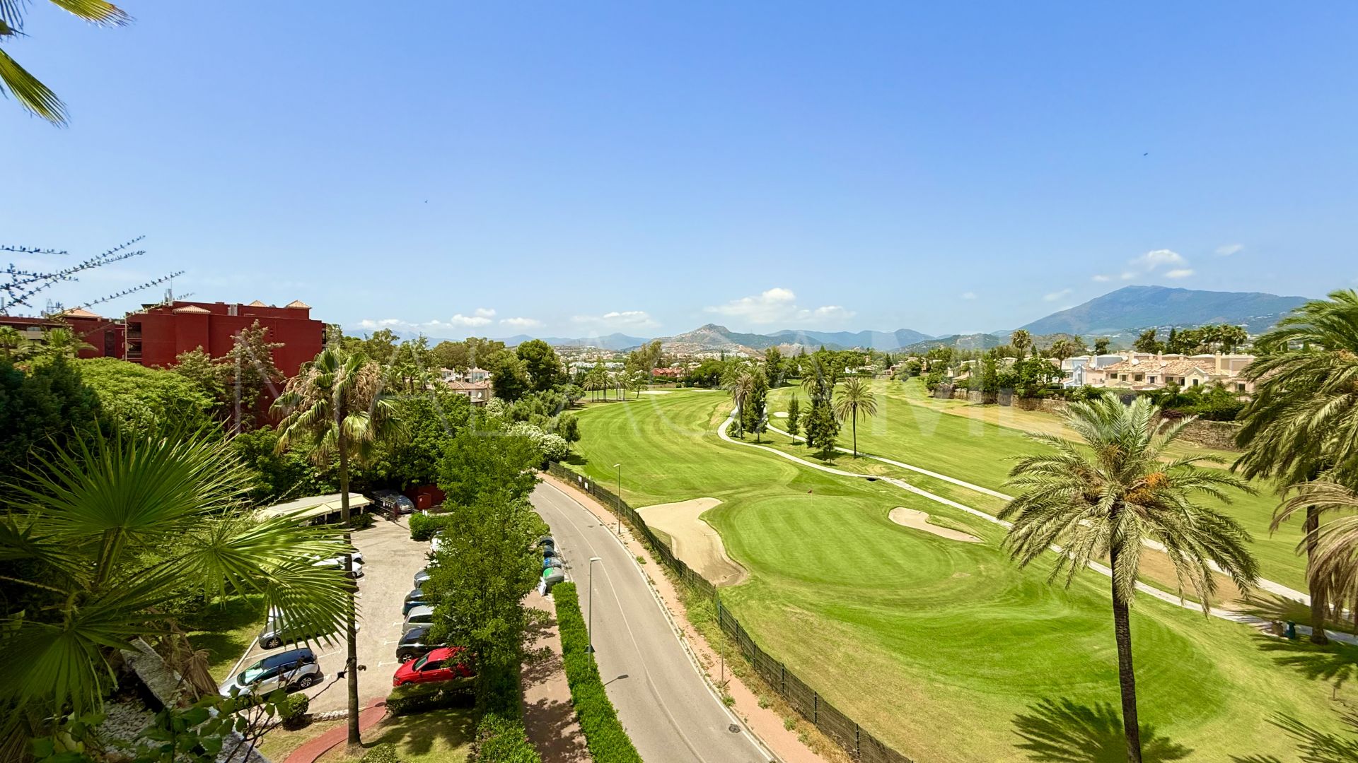 Zweistöckiges penthouse for sale in Campos de Guadalmina