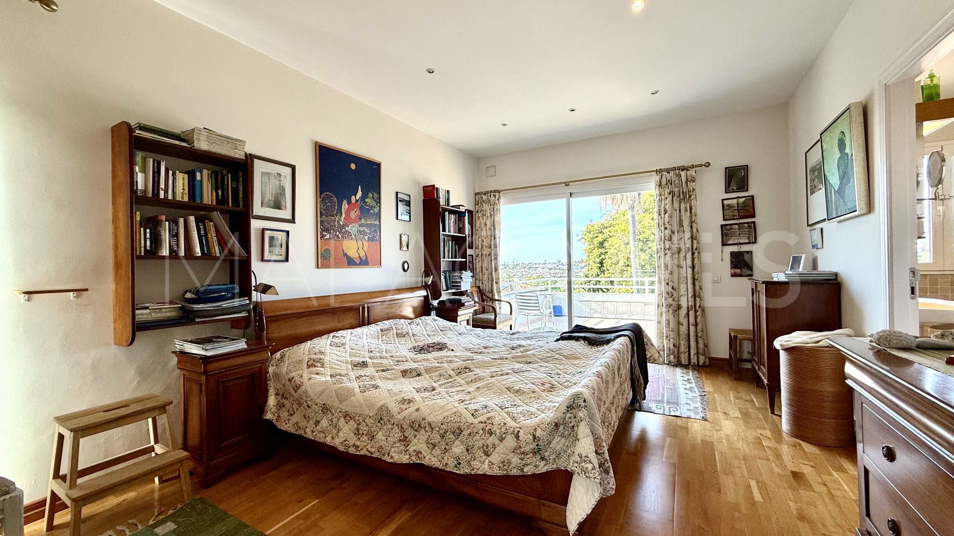 Villa for sale in Guadalmina Alta