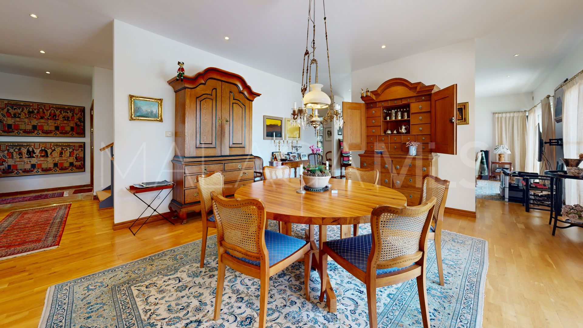 Villa for sale in Guadalmina Alta