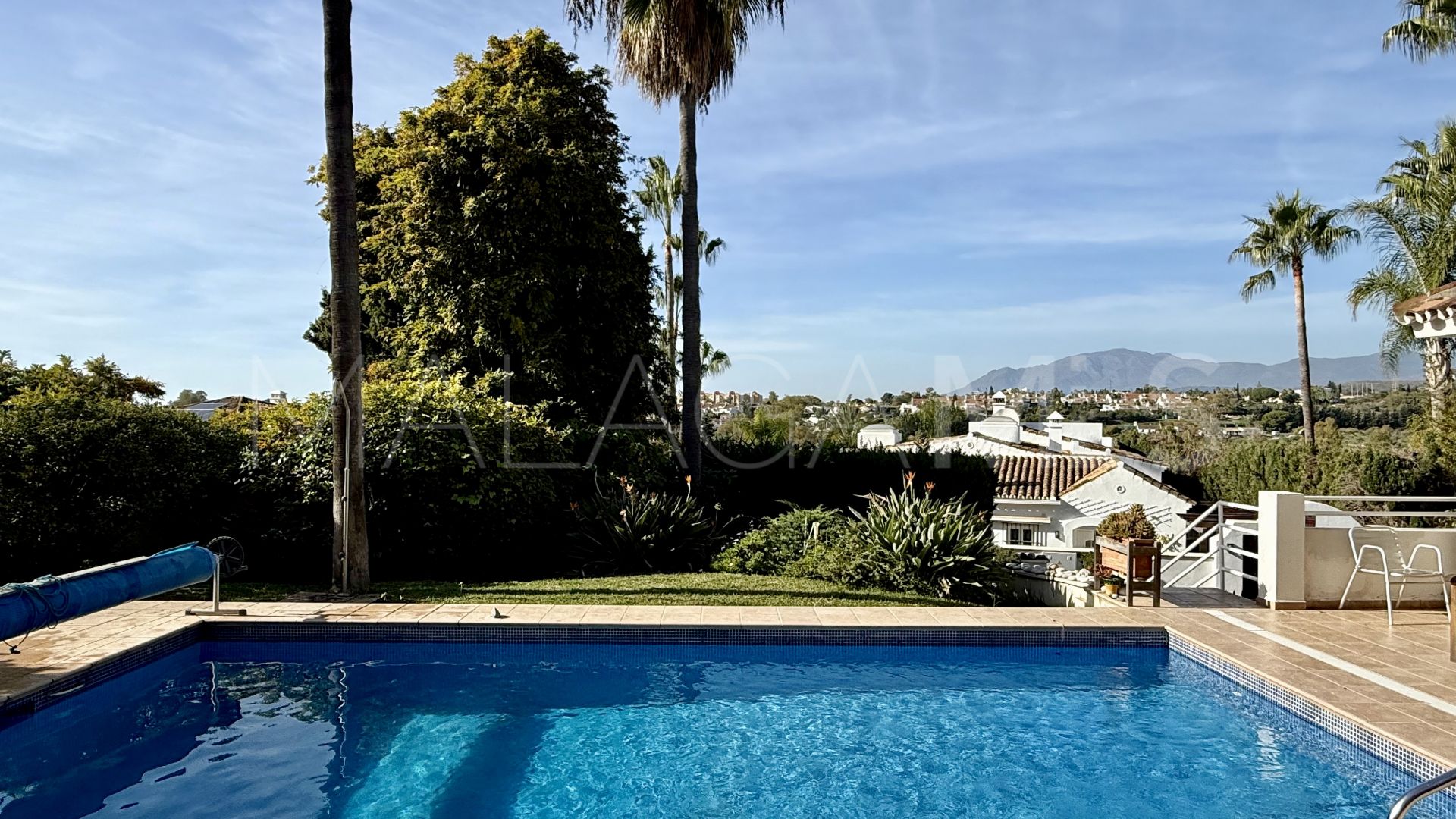 Villa for sale in Guadalmina Alta