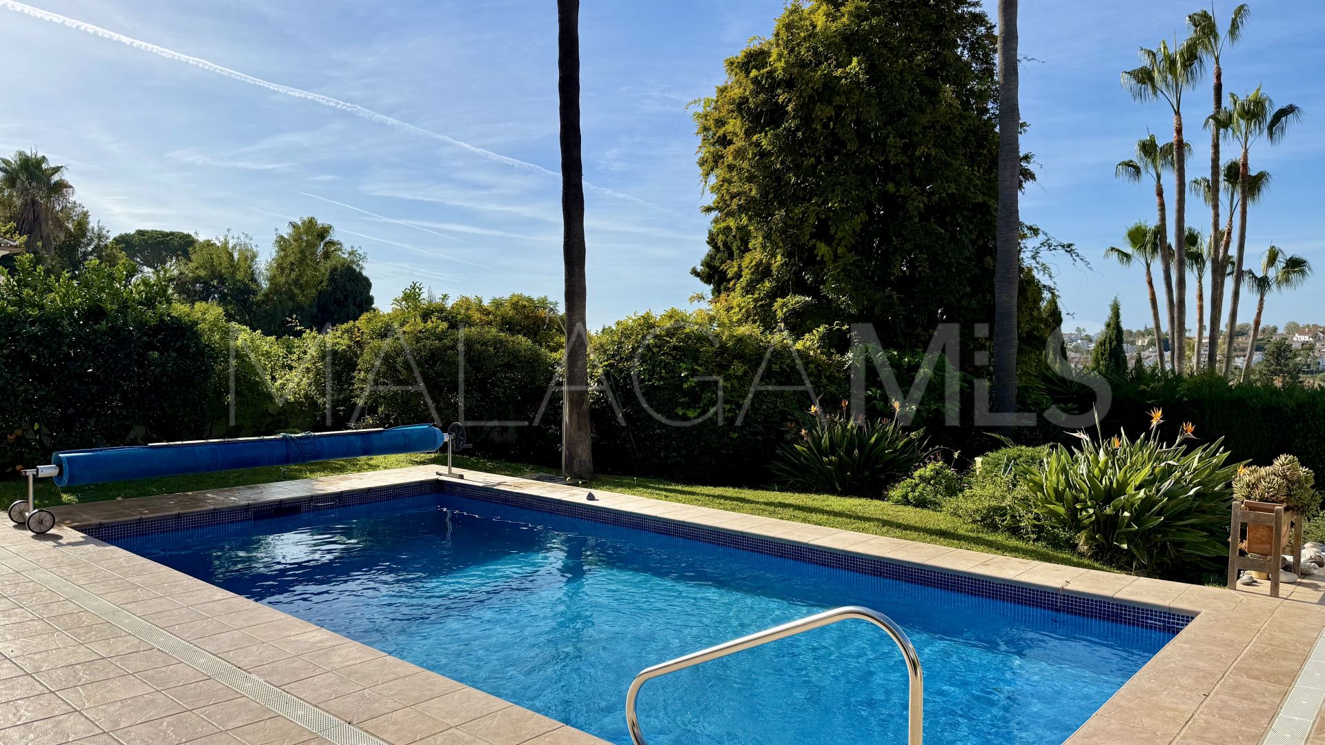 Villa for sale in Guadalmina Alta