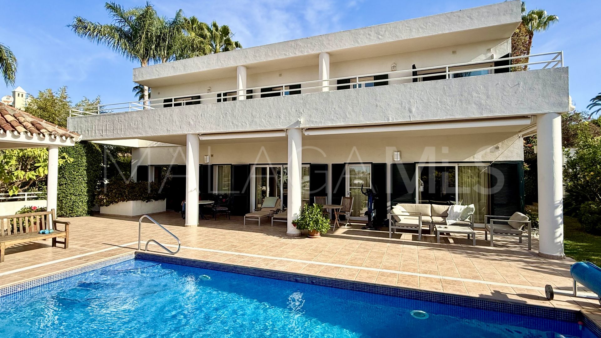 Villa for sale in Guadalmina Alta