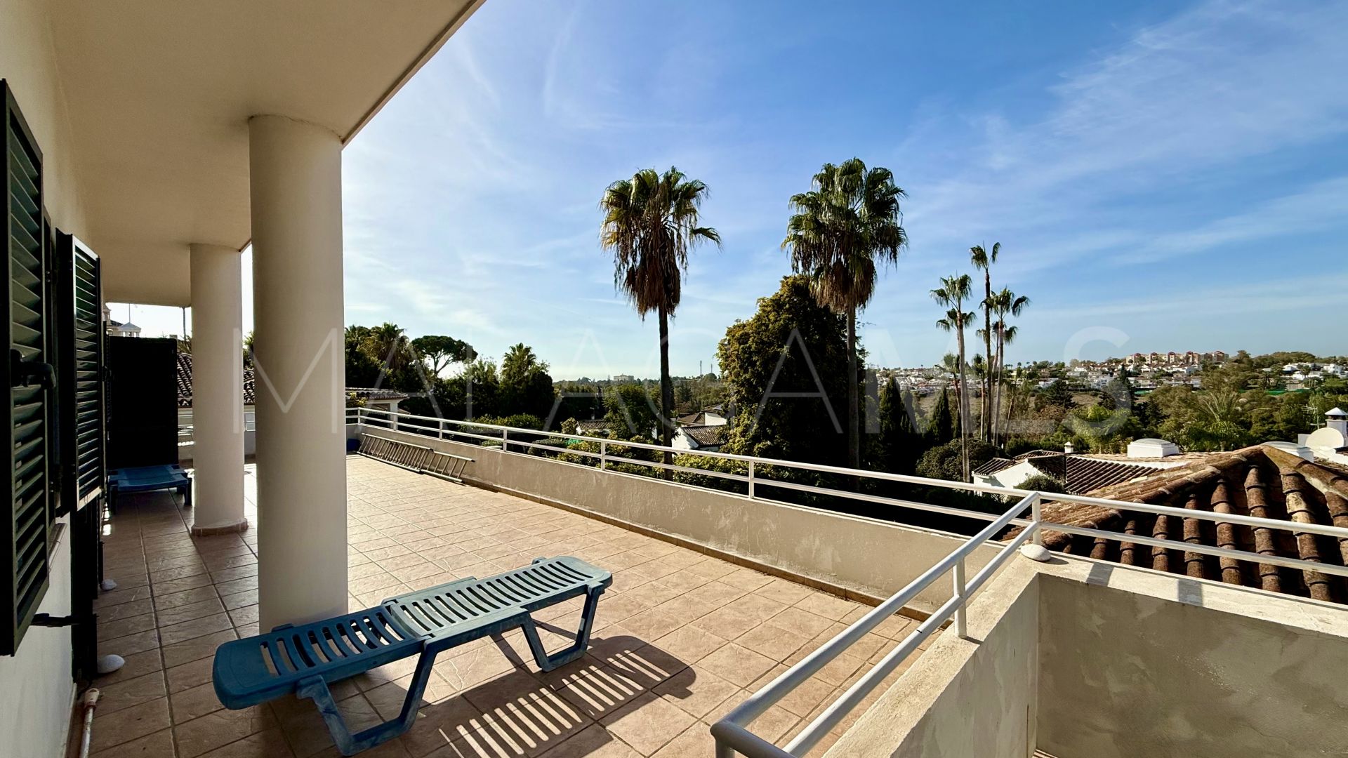 Villa for sale in Guadalmina Alta