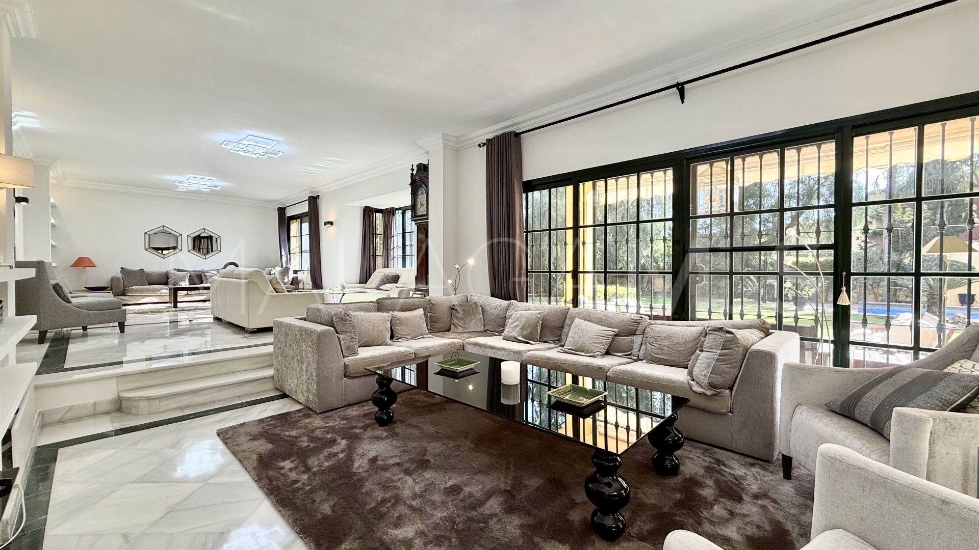 Villa for sale in Casasola