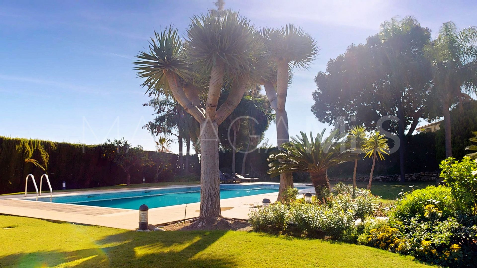 Villa in Altos del Paraiso for sale