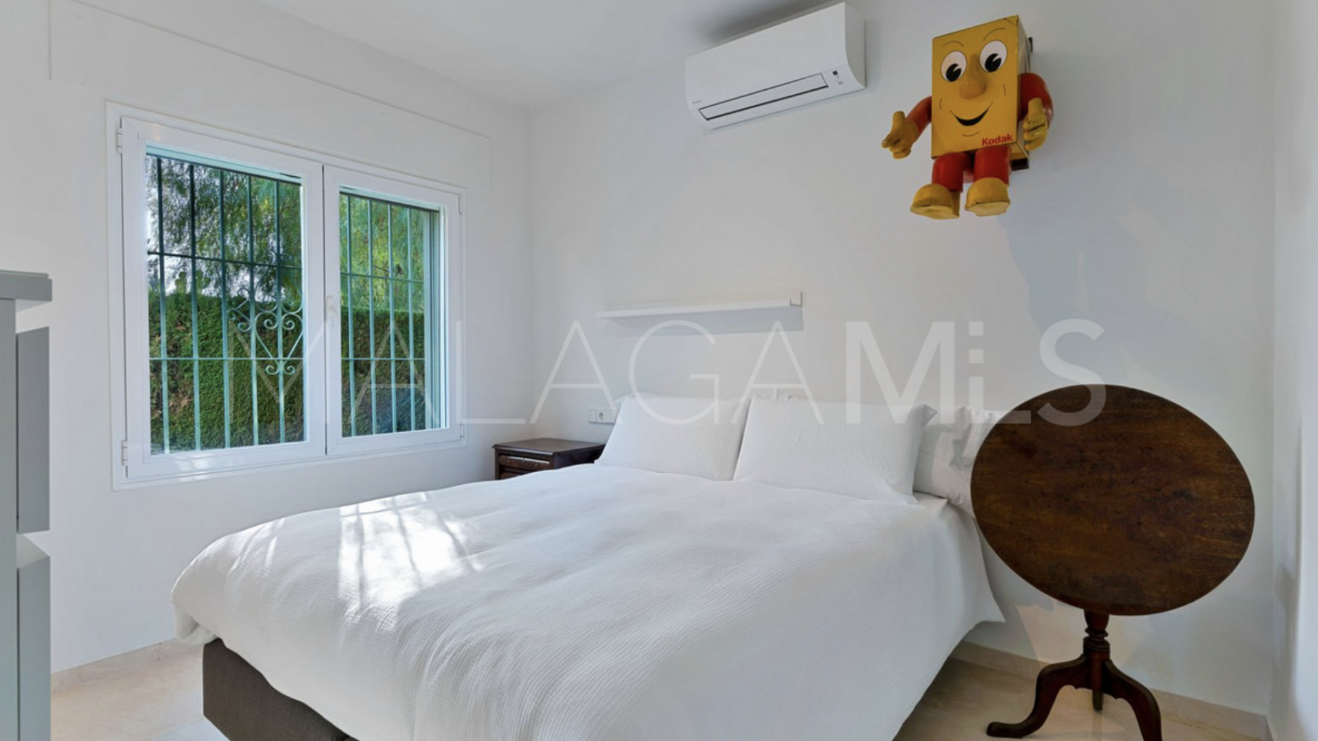 Villa for sale in El Paraiso