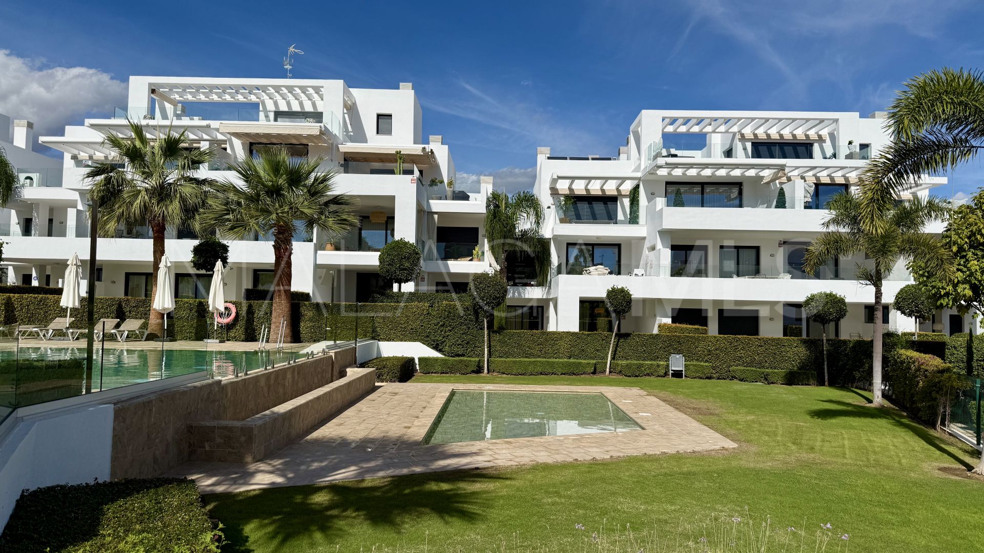 Markplanslägenhet for sale in Cortijo del Golf