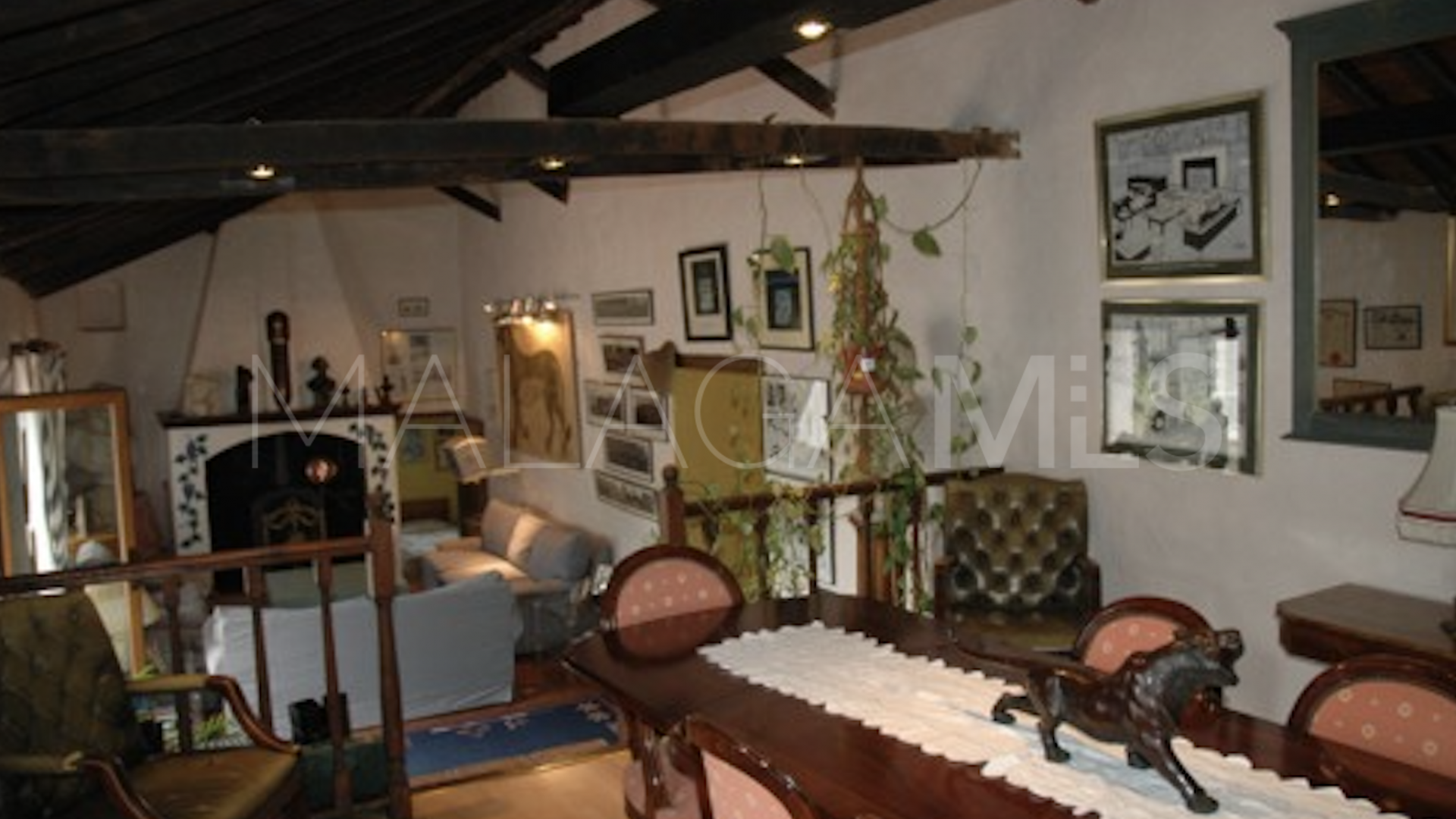 For sale finca in Estepona East