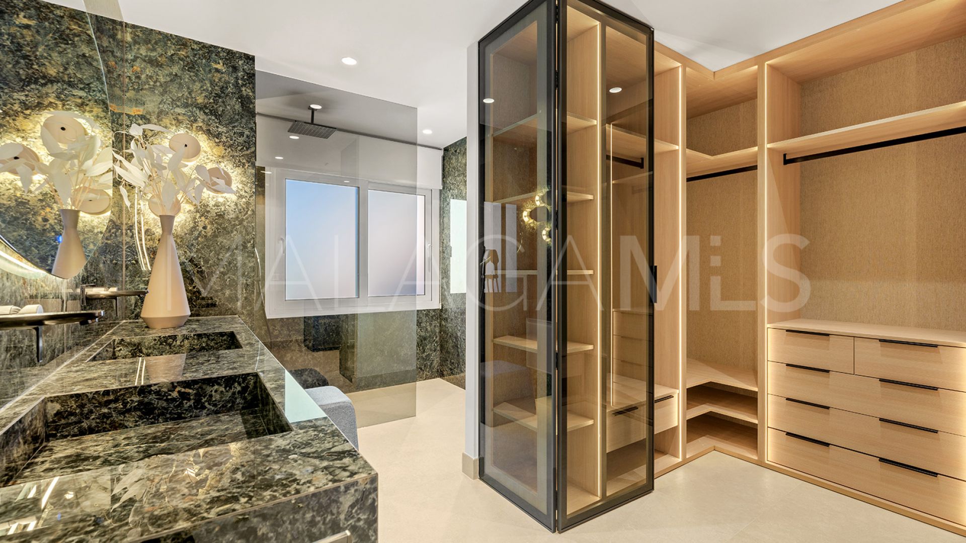 Duplex penthouse for sale in Cabo Bermejo