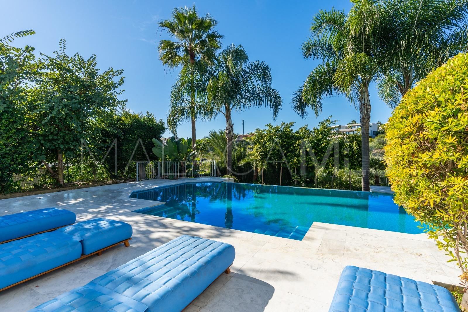 Villa for sale in El Paraiso