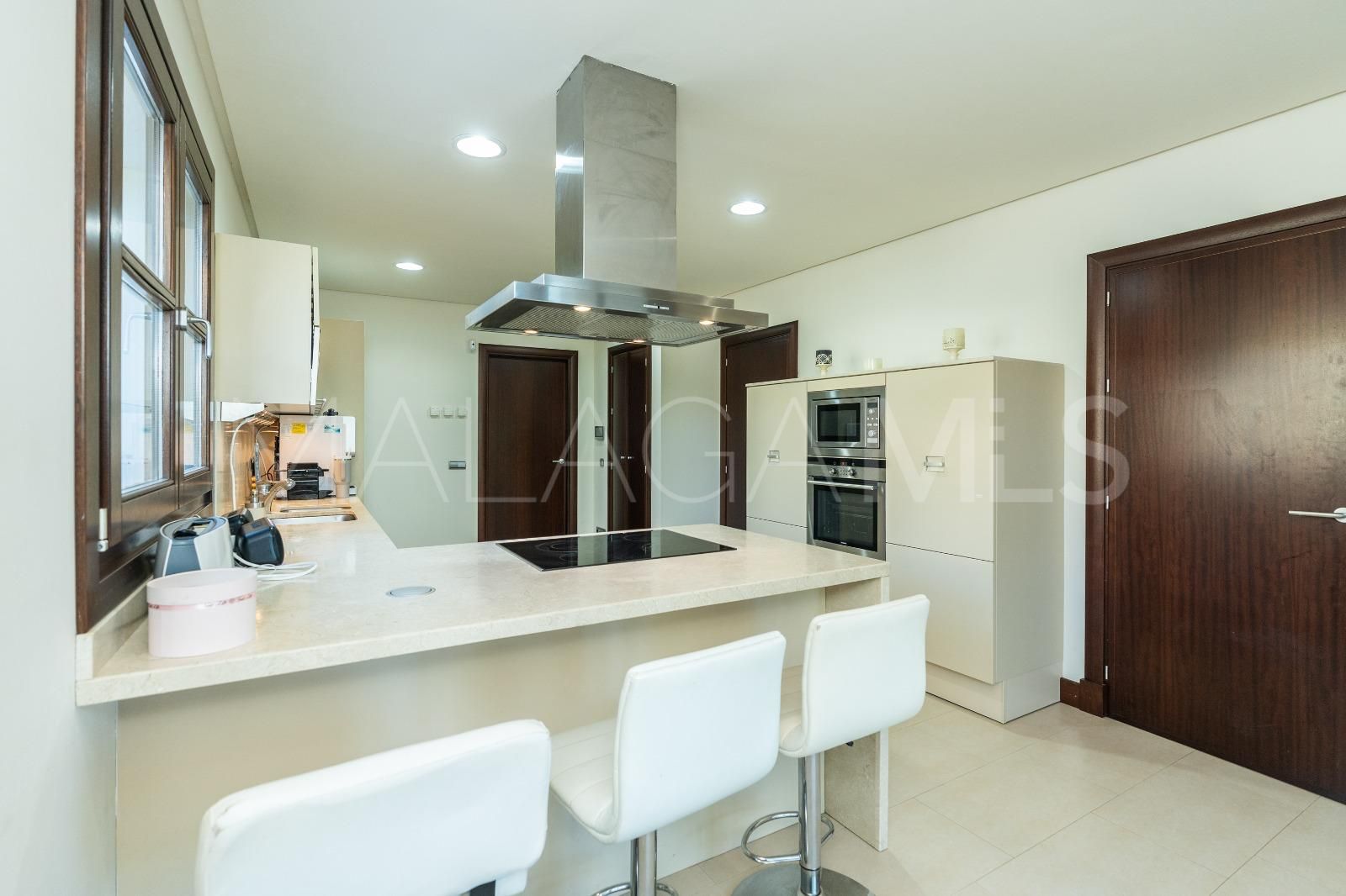 Villa for sale in El Paraiso