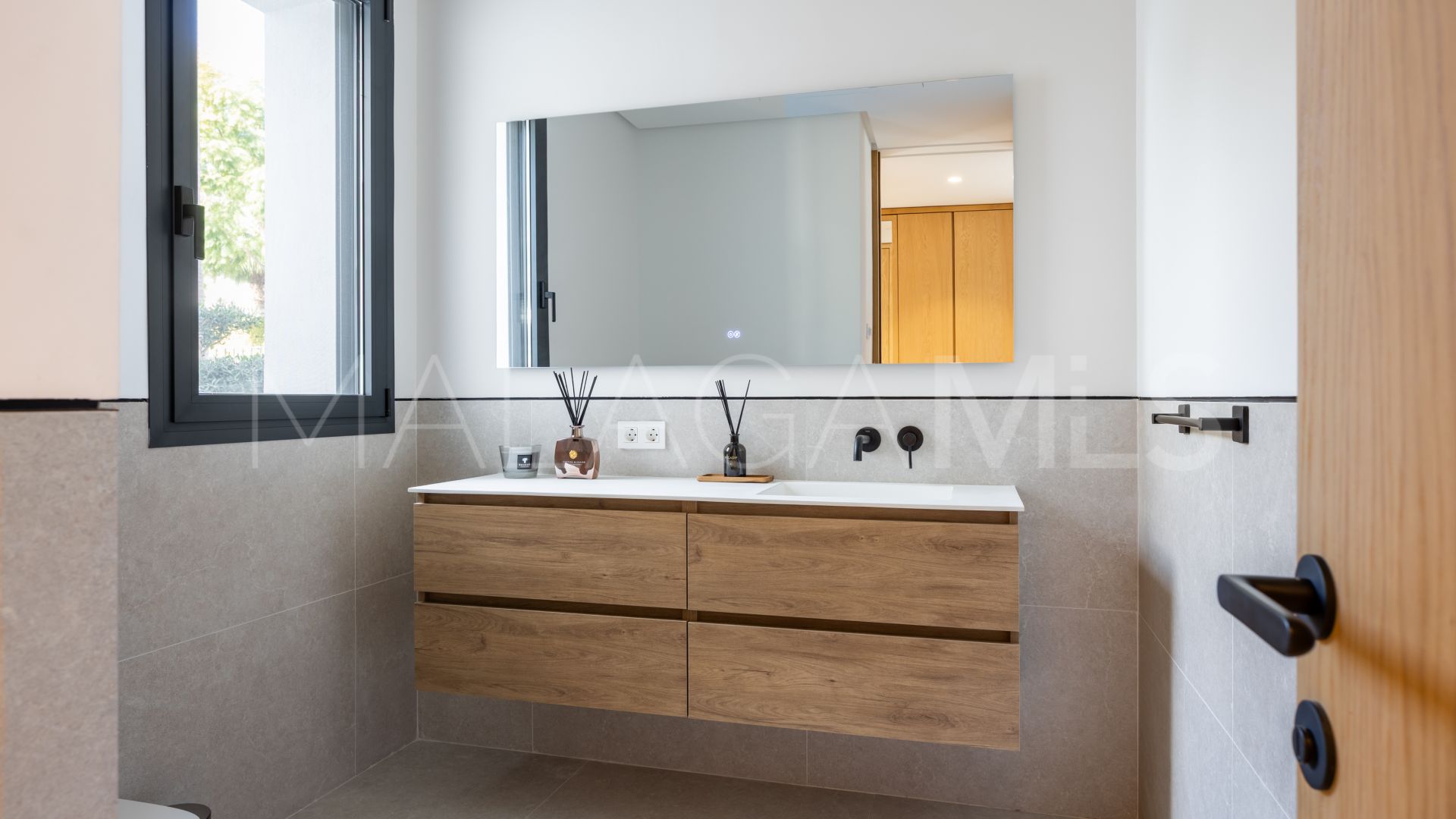 Los Flamingos, villa for sale