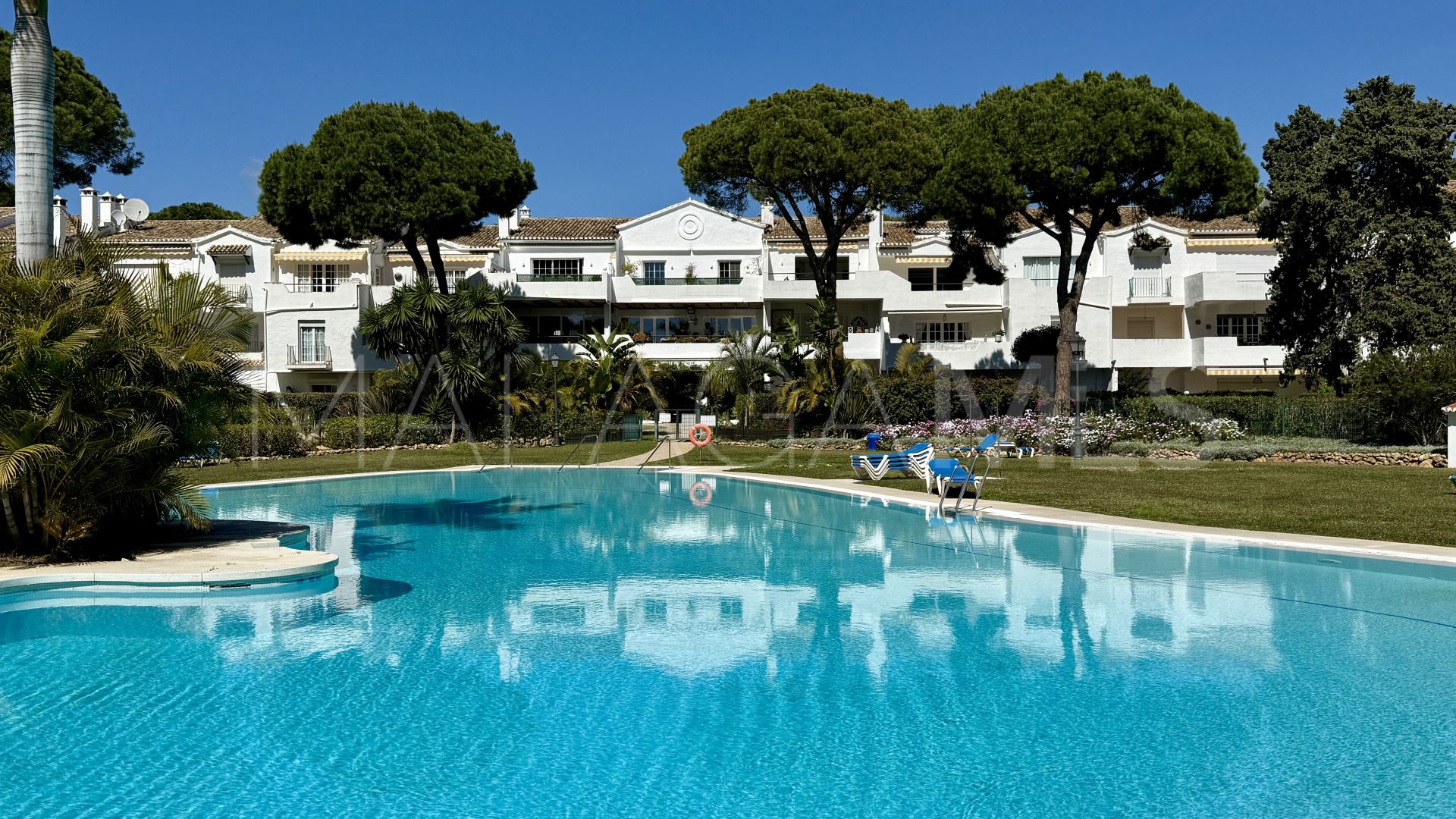 El Presidente apartment for sale