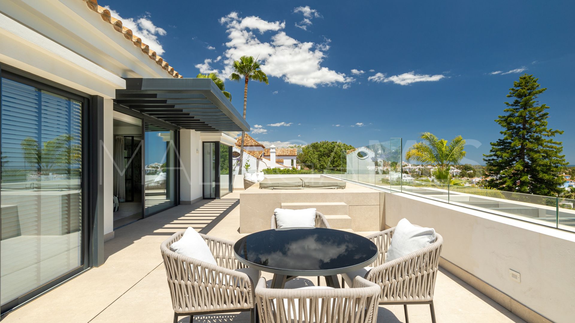 El Paraiso, villa with 7 bedrooms a la venta