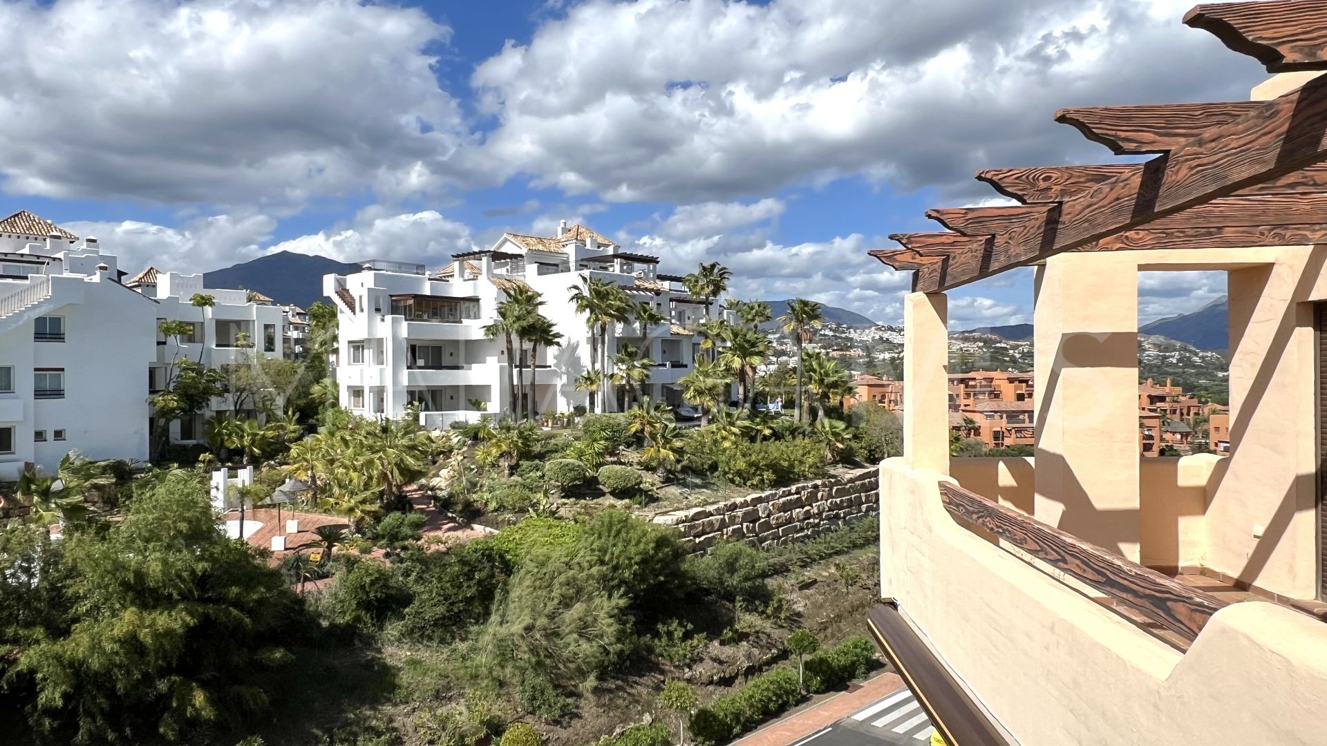 For sale penthouse with 2 bedrooms in Las lomas del Conde Luque