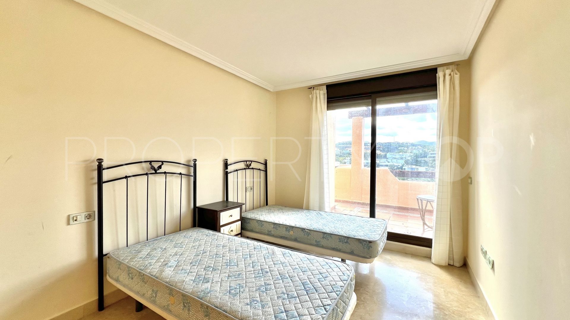 2 bedrooms Las lomas del Conde Luque penthouse for sale