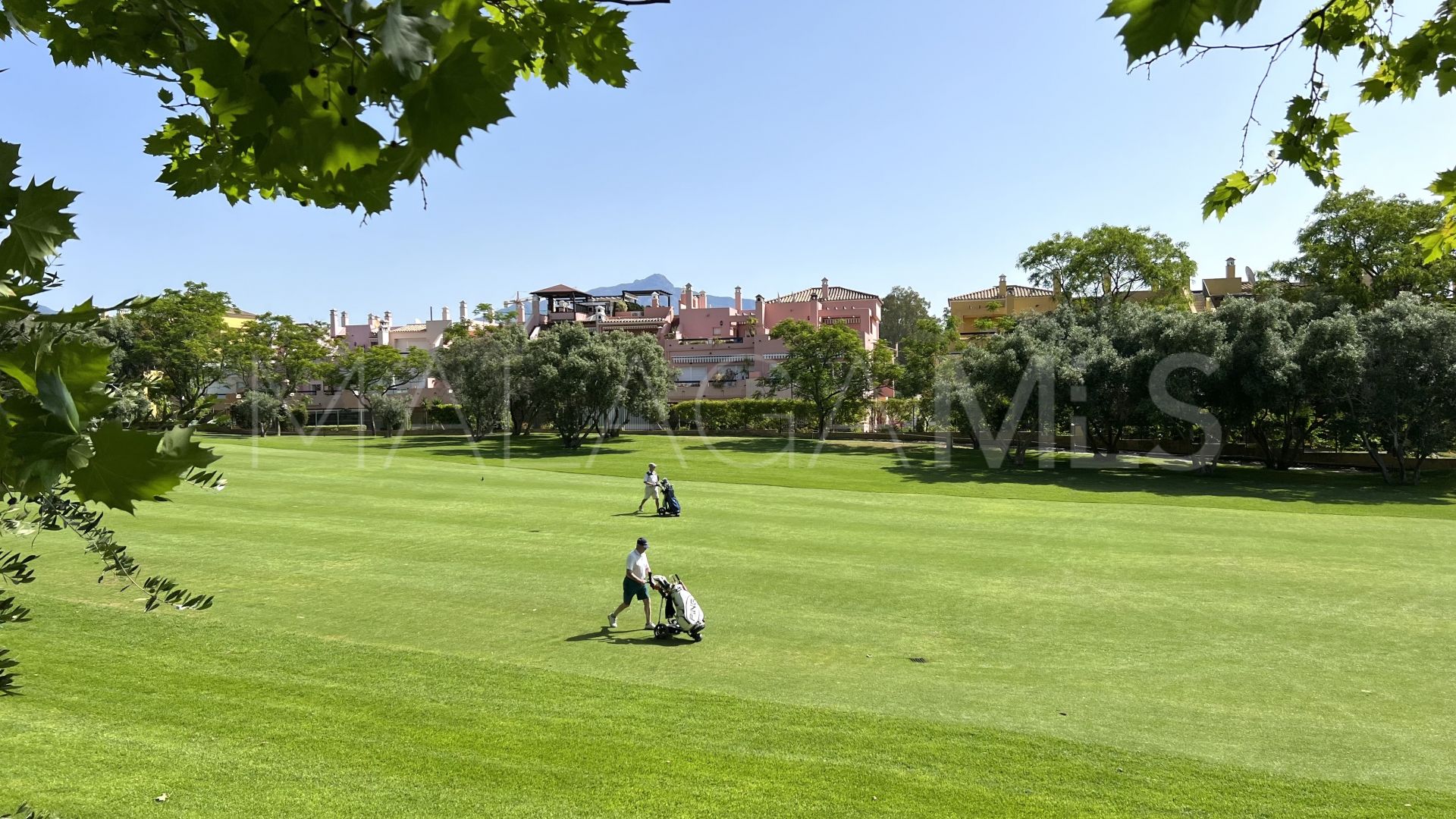 Duplex penthouse for sale in Guadalmina Alta